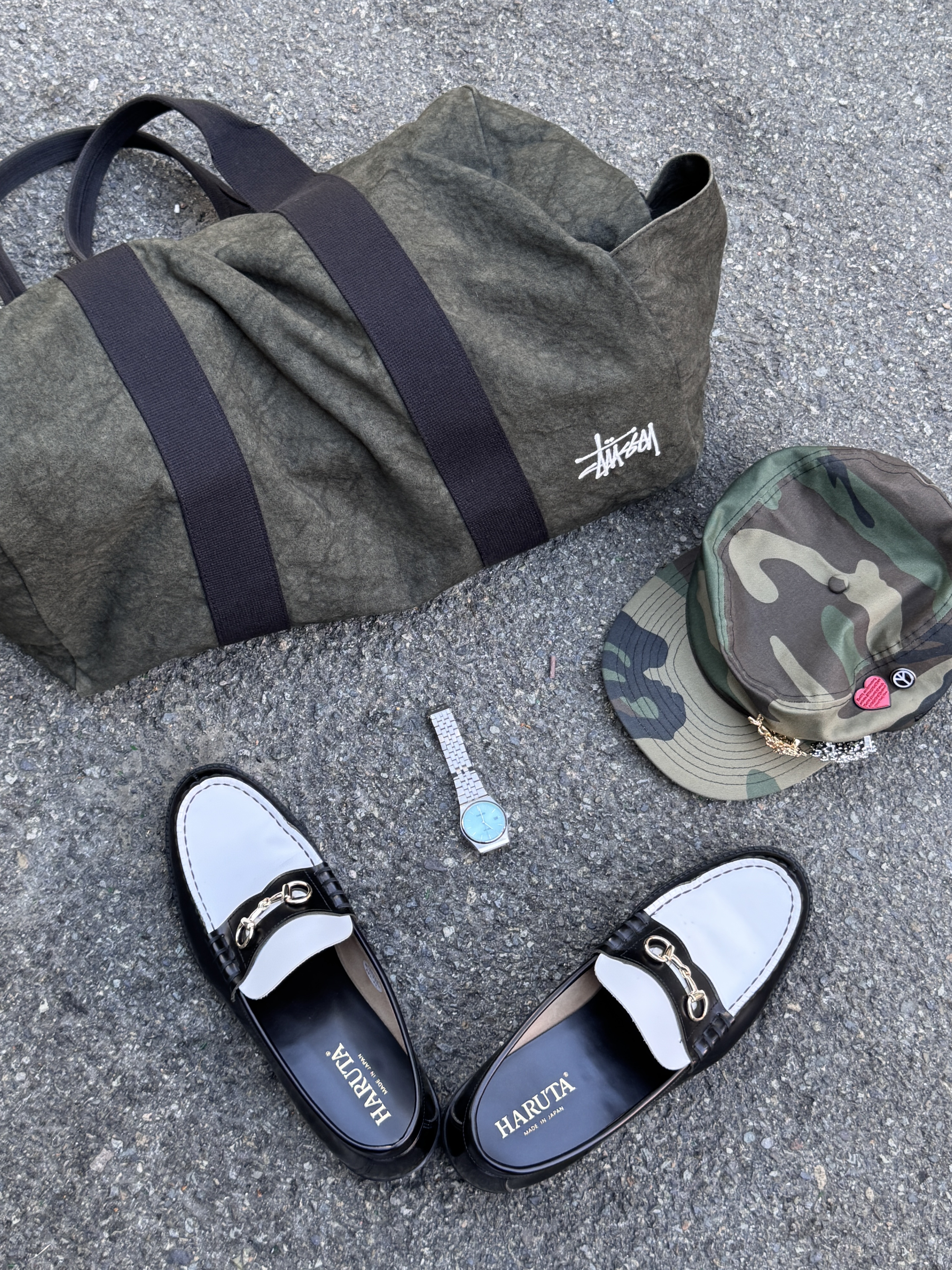Haruta HS-906 Penny Loafer Black & White, Casio MTP-B145D-2A1V 착용 스타일 - 4