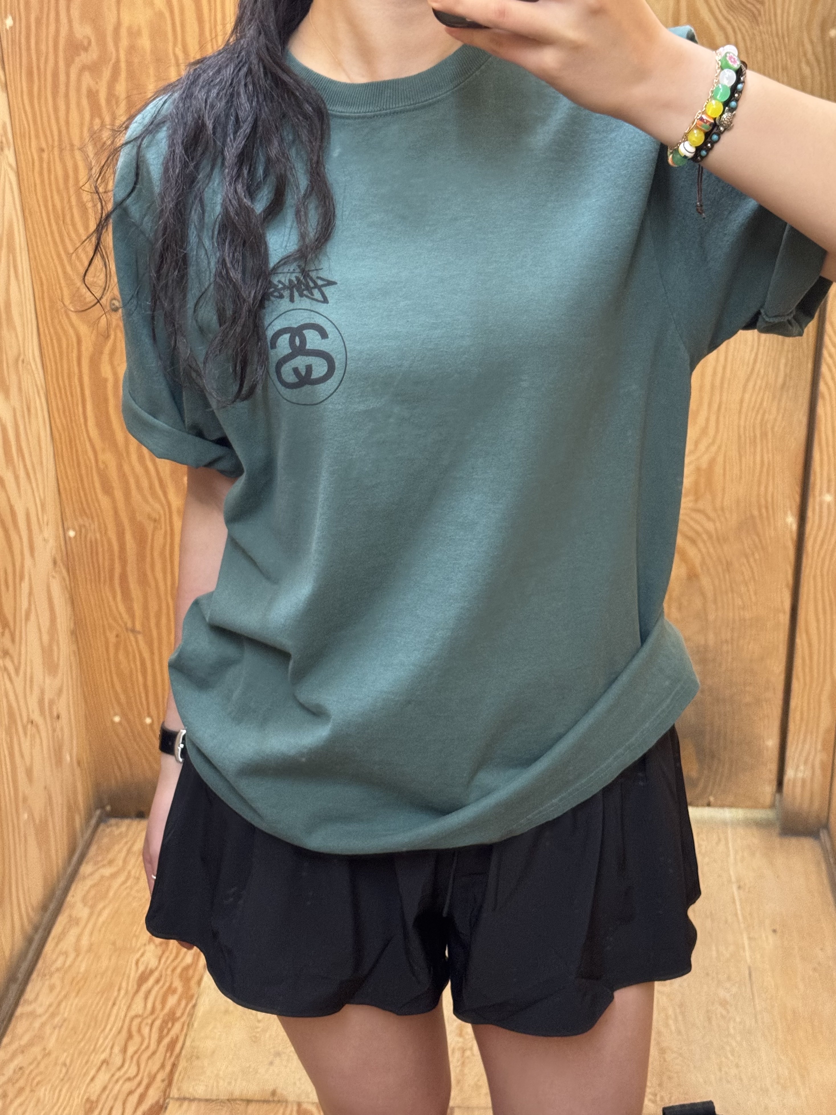 Stussy Stock Link T-Shirt Pigment Dyed Pine 착용 스타일