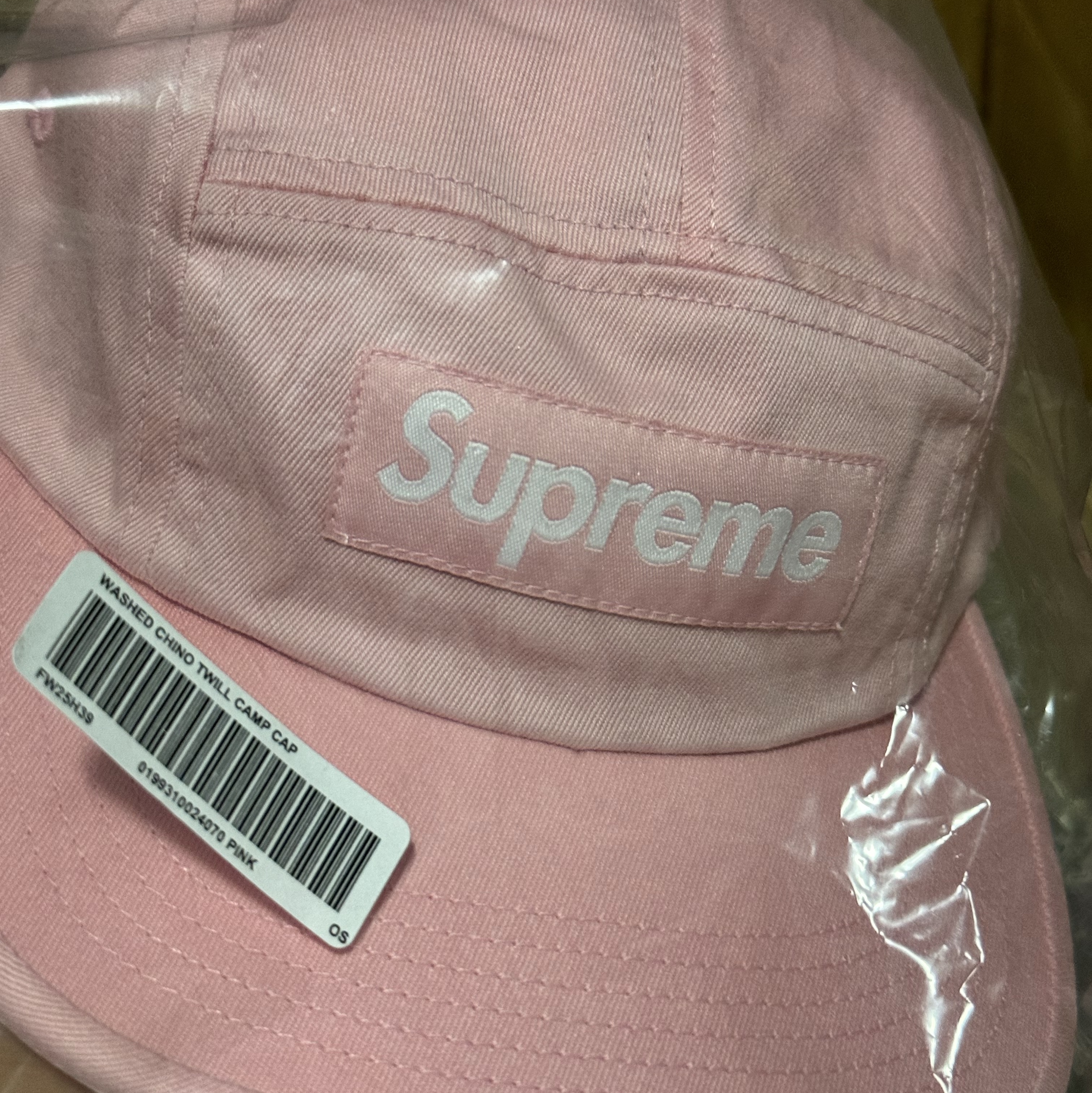 Supreme Washed Chino Twill Camp Cap Pink - 25FW 착용 스타일