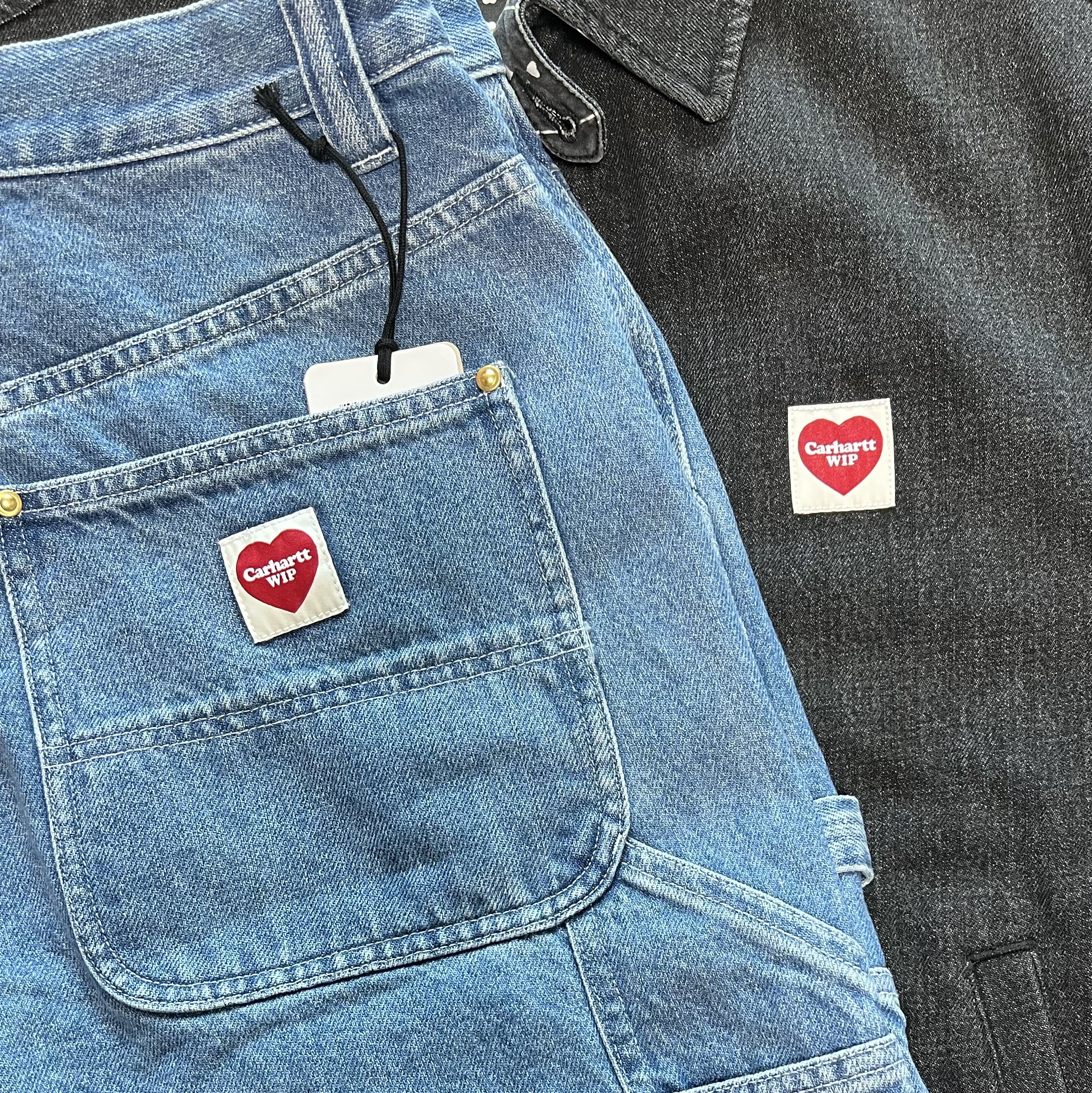 Carhartt WIP Hudson Reversible Jacket Black Stone Washed, Carhartt WIP Nash OG Double Knee Pants Blue Stone Washed 착용 스타일