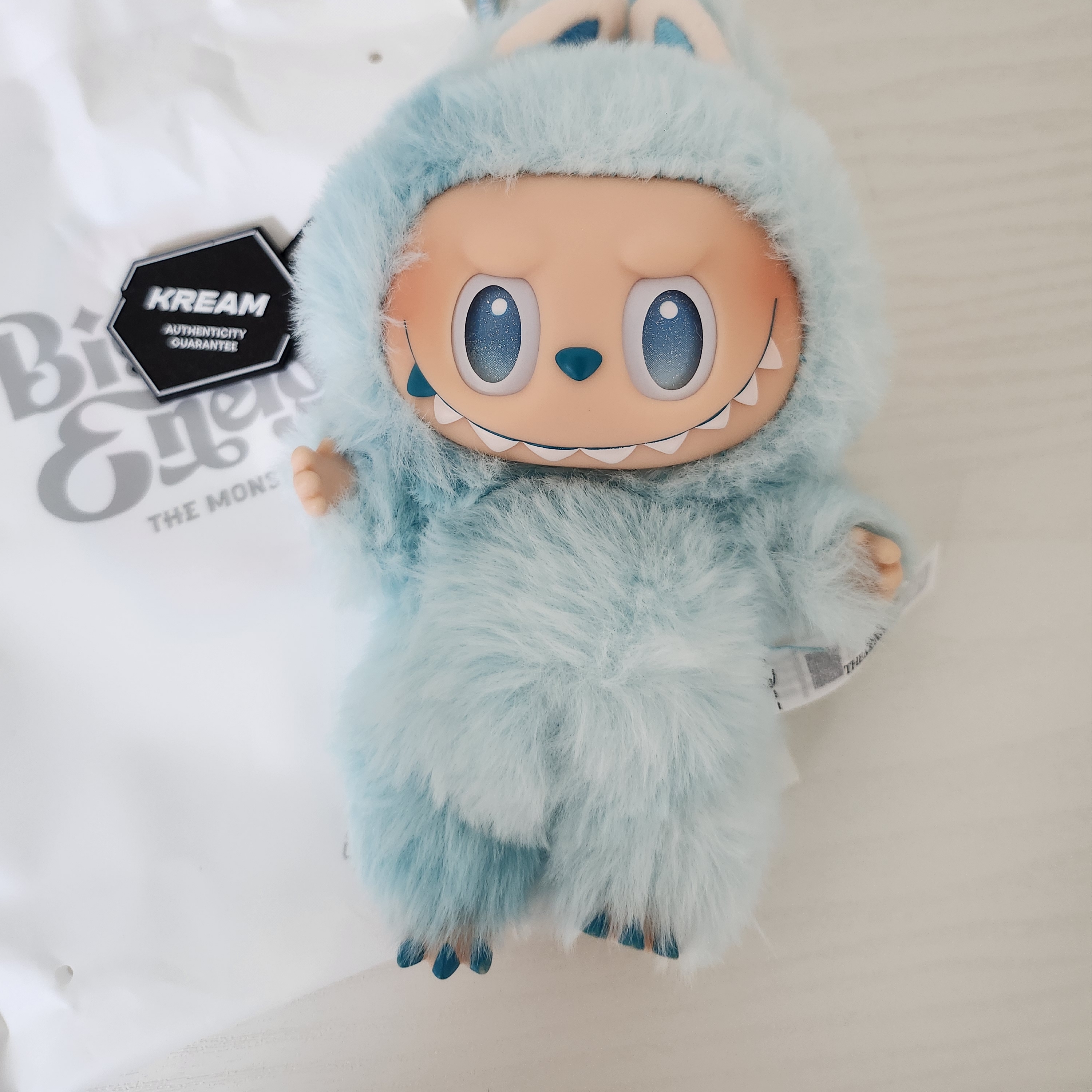 Pop Mart Labubu The Monsters Highlight Series Hope Keyring (Opened Case) 착용 스타일 - 1