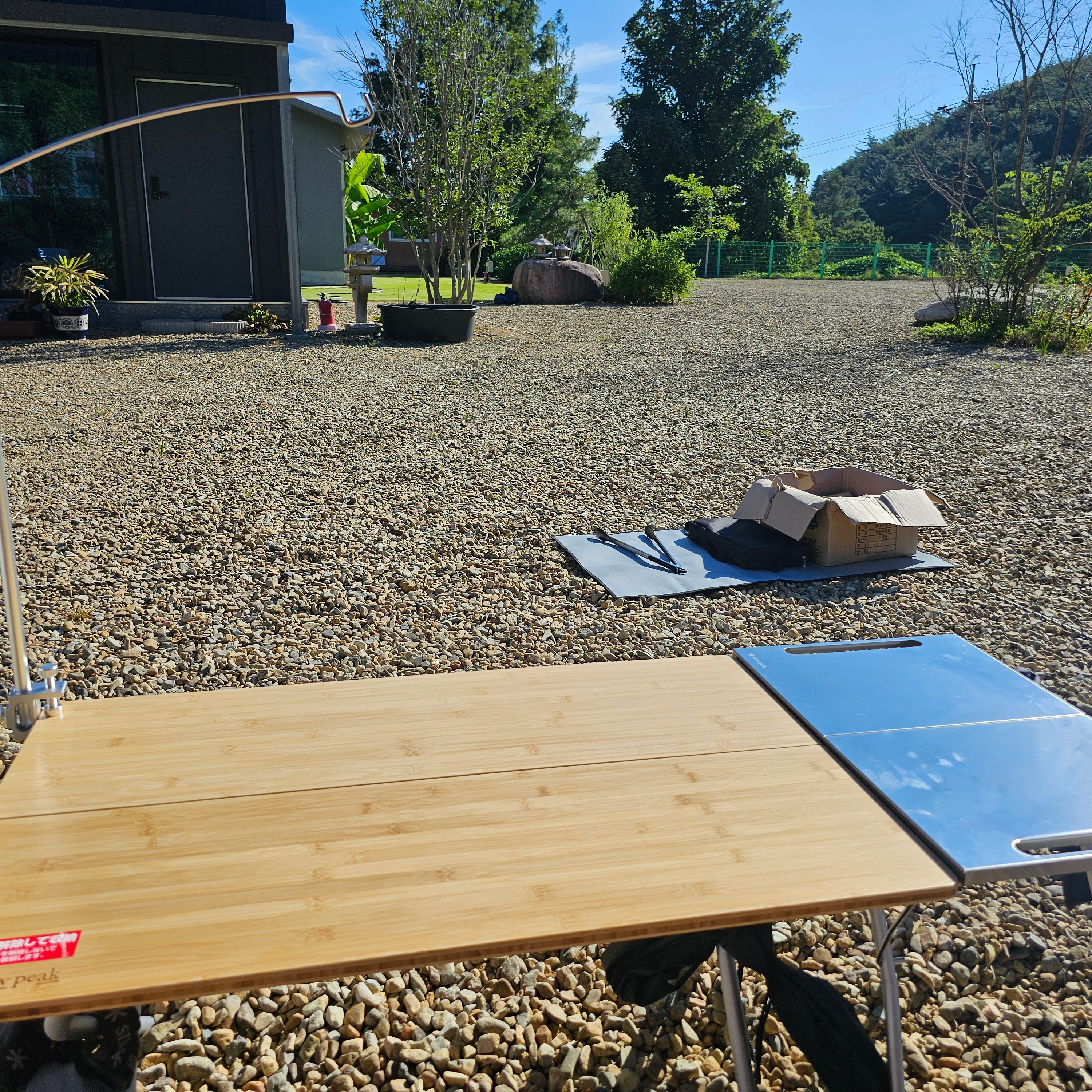 Helinox Tactical V-Tarp 4.0 R1 Coyote Tan, Snow Peak Takibi My Table 착용 스타일 - 3