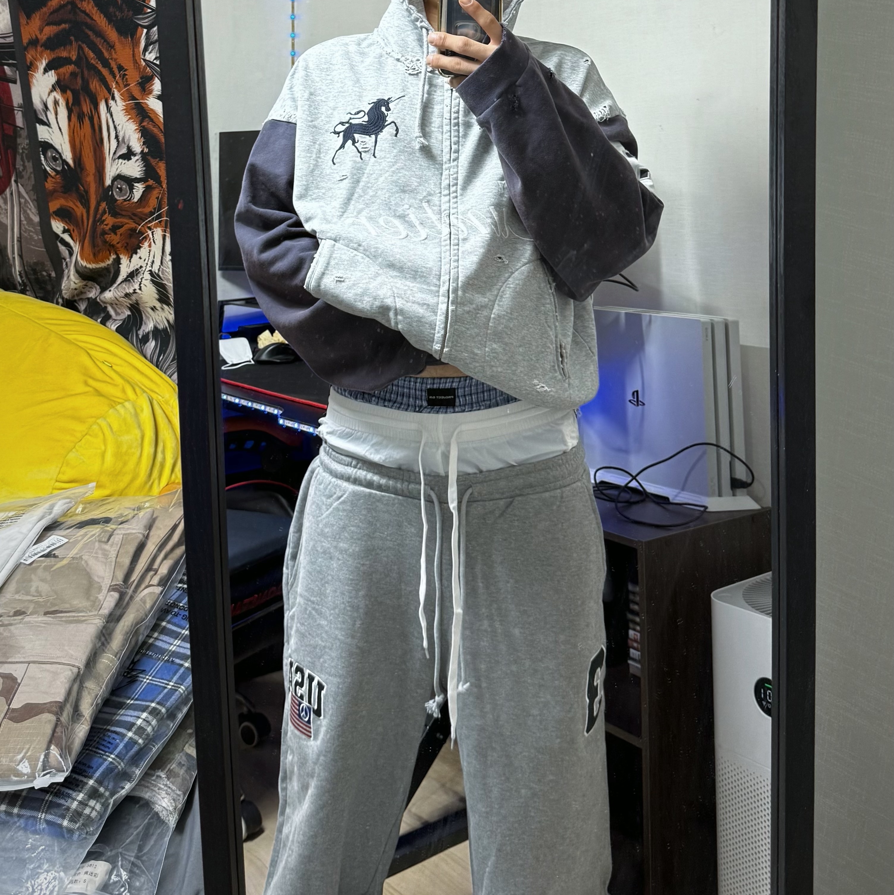 Project G/R 3 Layered Sweat Pants Grey, Project G/R Cuntier Zip Hoodie Melange Grey 착용 스타일 - 2