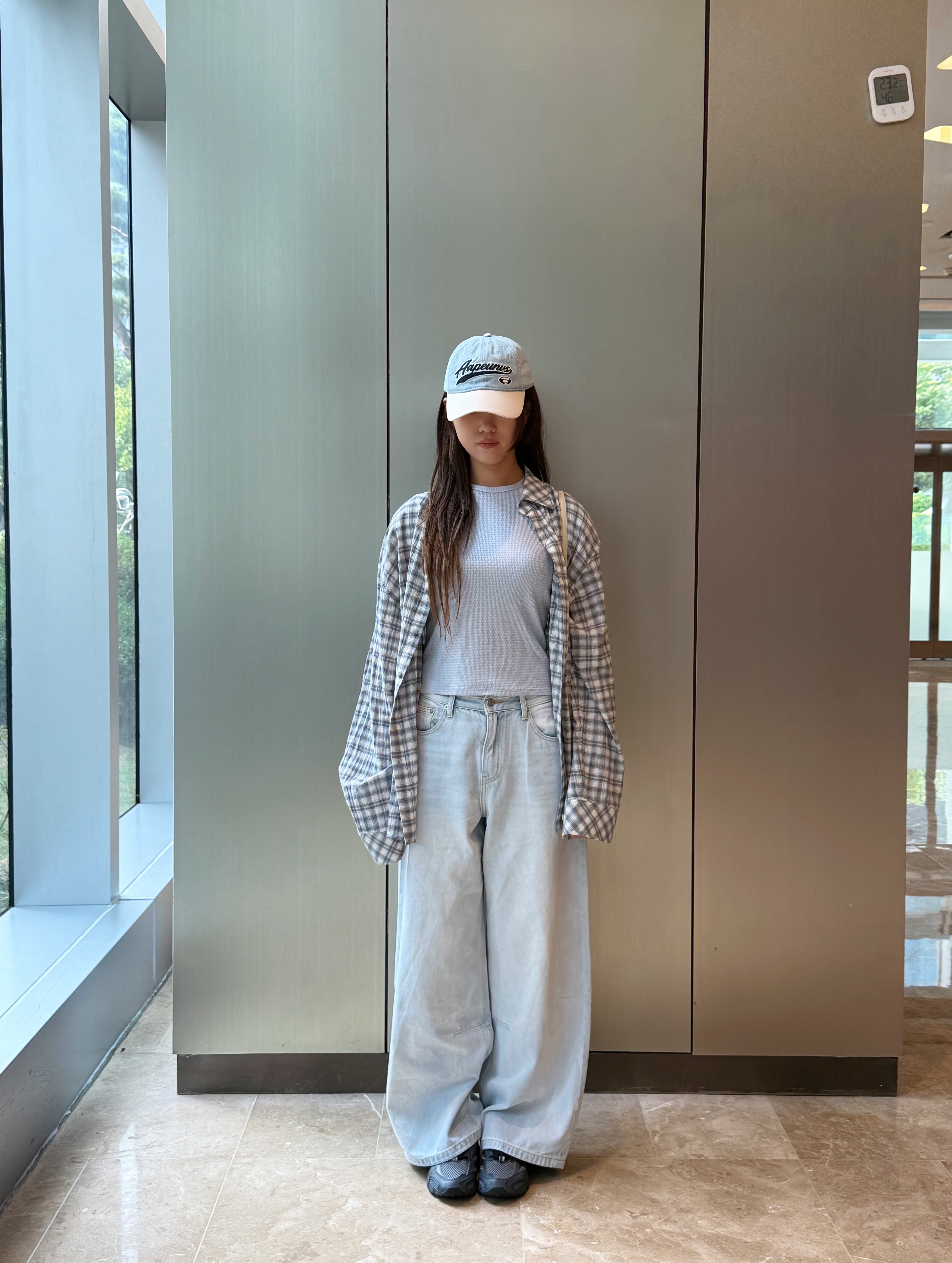 AAPE Main Cap Light Blue - 25SS, Undermycar Mu.37 Anti Fxxking Logo Play Basic Long Sleeve Check Shirts White Blue 착용 스타일 - 3