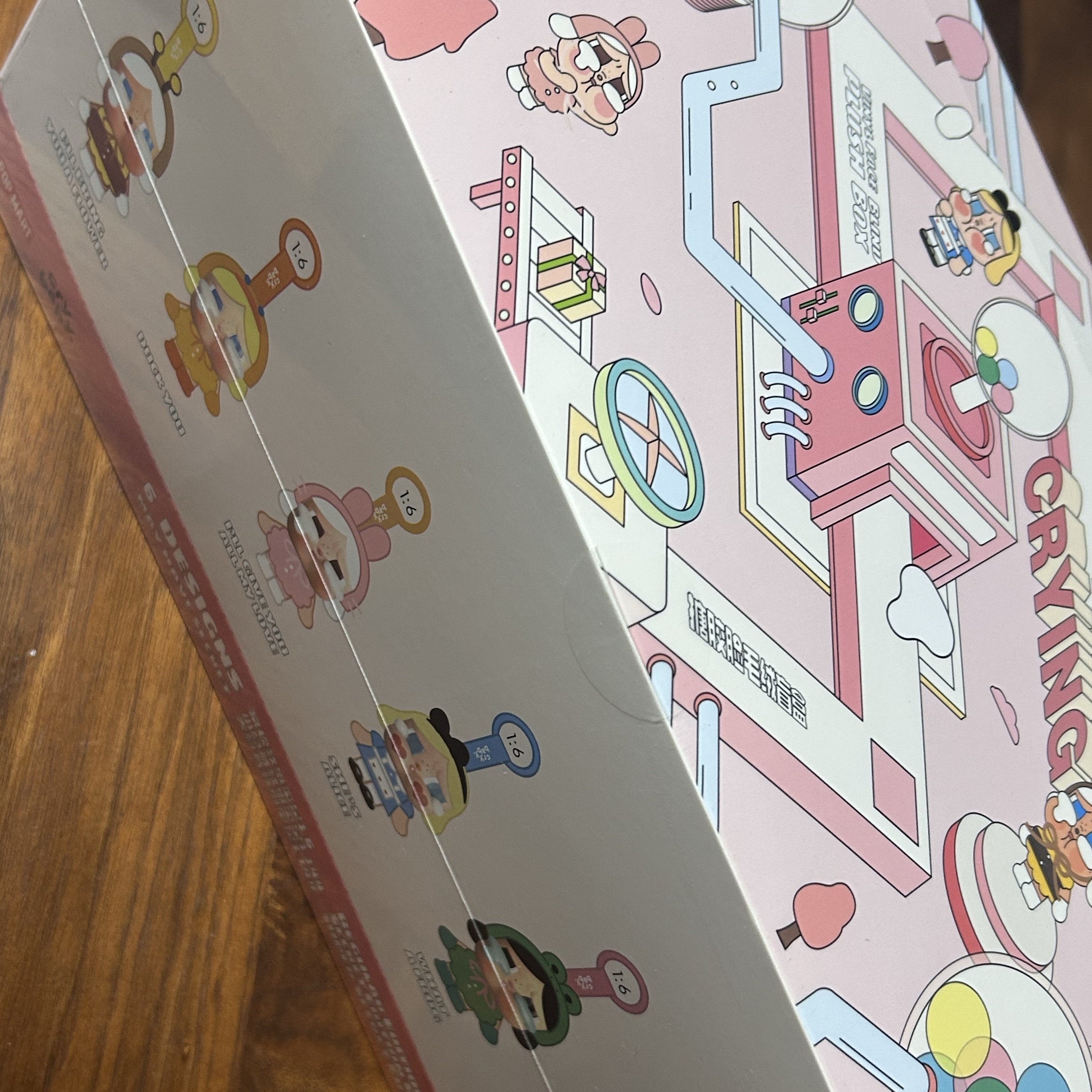 Pop Mart Crybaby Crying Again Series Plush Keyring Sealed Case (6 Blind Boxes), Pop Mart Crybaby Crying Again Series Plush Keyring She's Alice (Opened Case) 착용 스타일 - 2