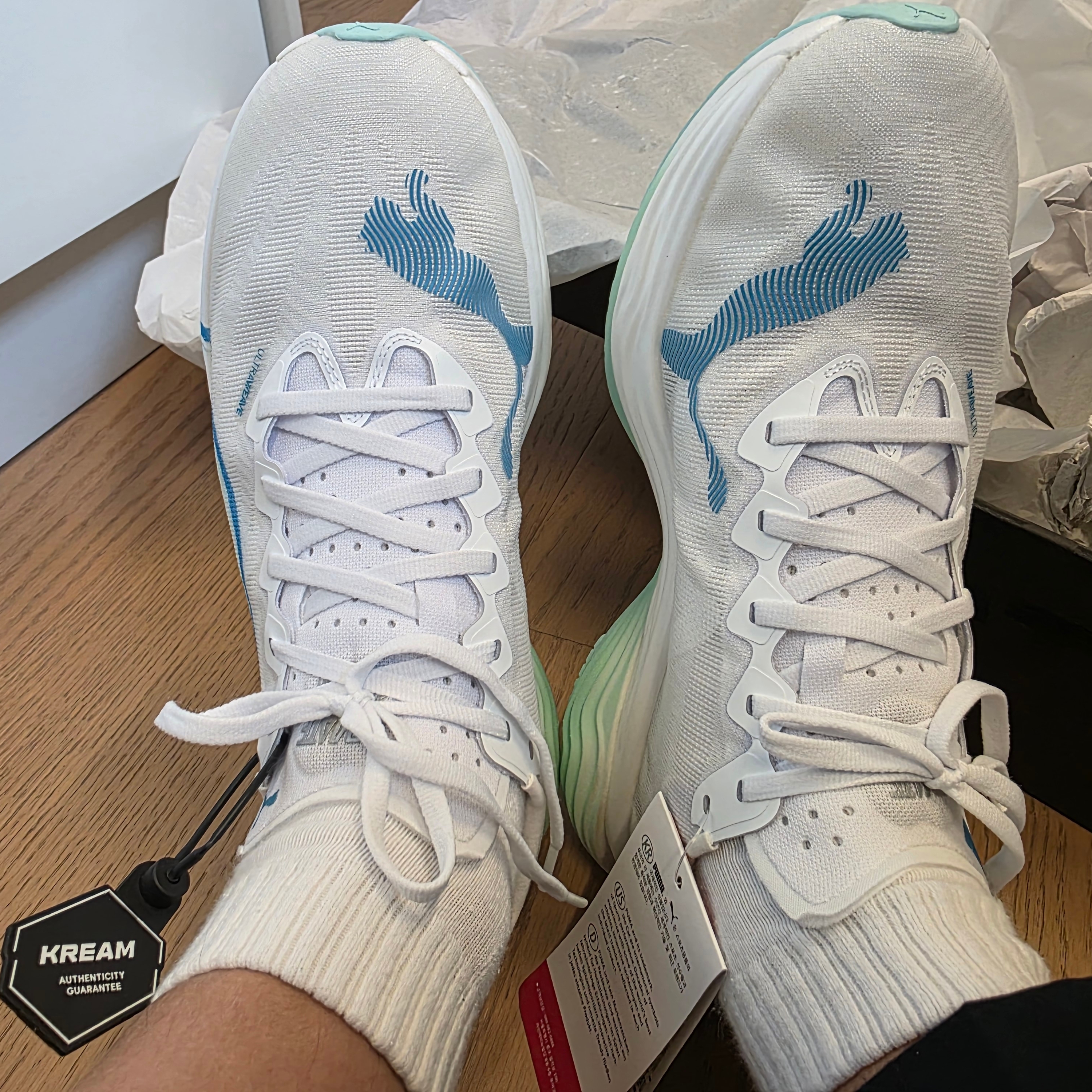 Puma Deviate Nitro Elite 3 White Speed Blue 착용 스타일