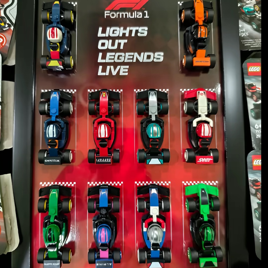 Lego Speed Champions McLaren F1 Team MCL38 Race Car, Lego Speed Champions Ferrari SF-24 F1 Race Car 착용 스타일 - 4