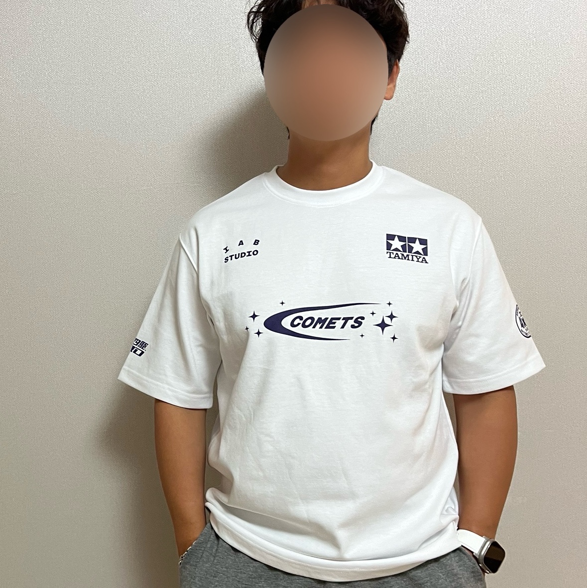 IAB Studio x Tamiya IAB Comets T-Shirt White 착용 스타일 - 2