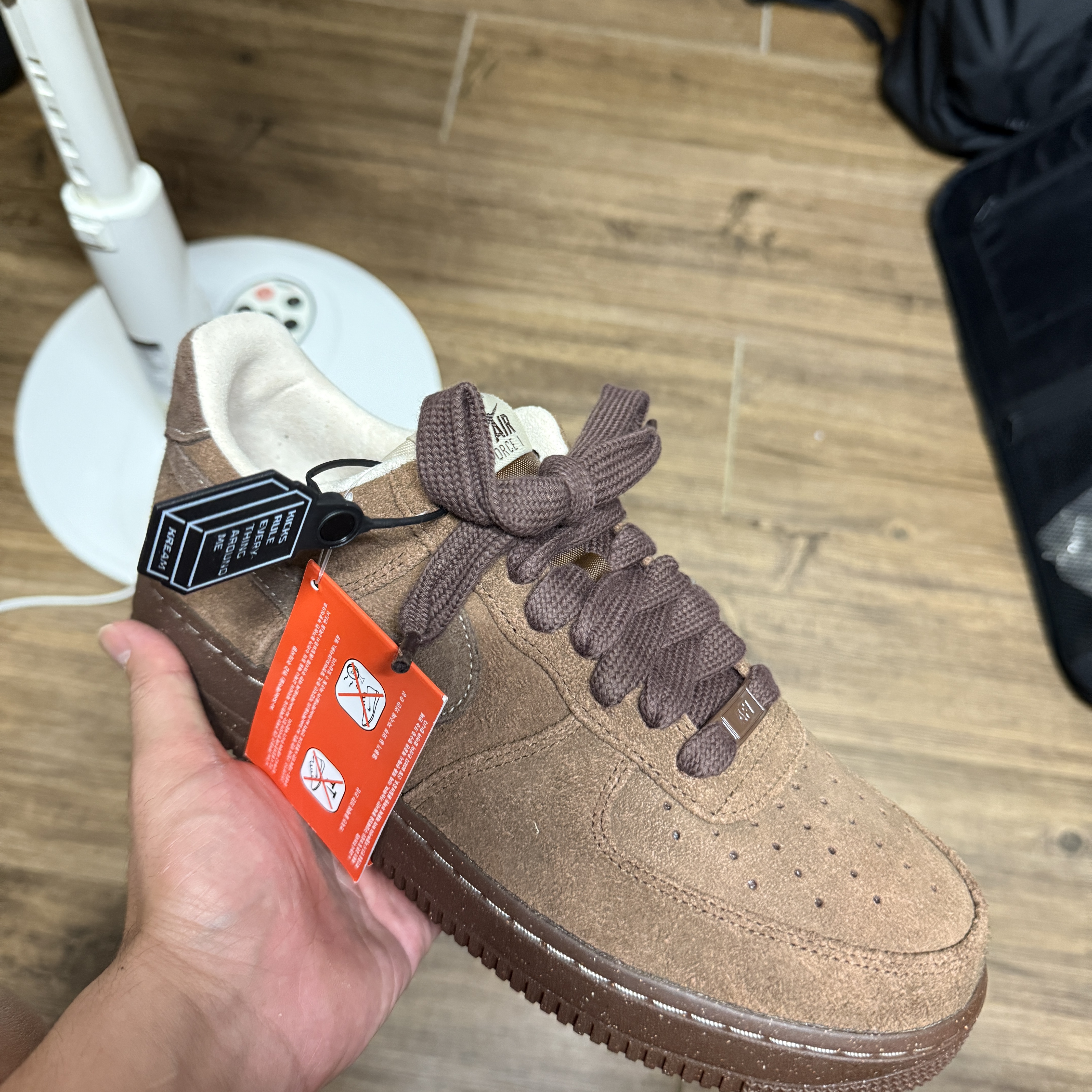 (W) Nike Air Force 1 '07 Cacao Wow 착용 스타일