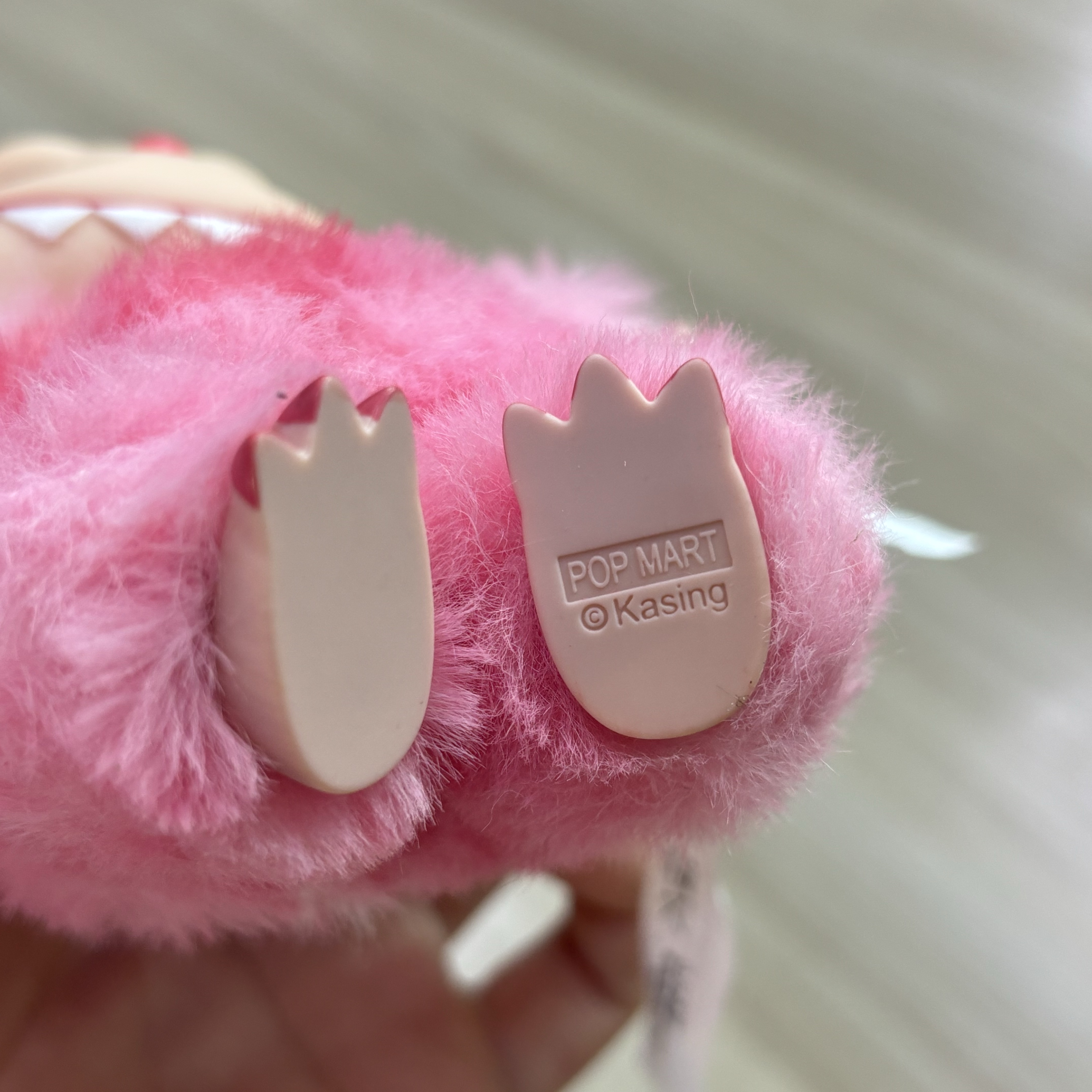 Pop Mart Labubu The Monsters Highlight Series Love Keyring (Opened Case) 착용 스타일 - 2