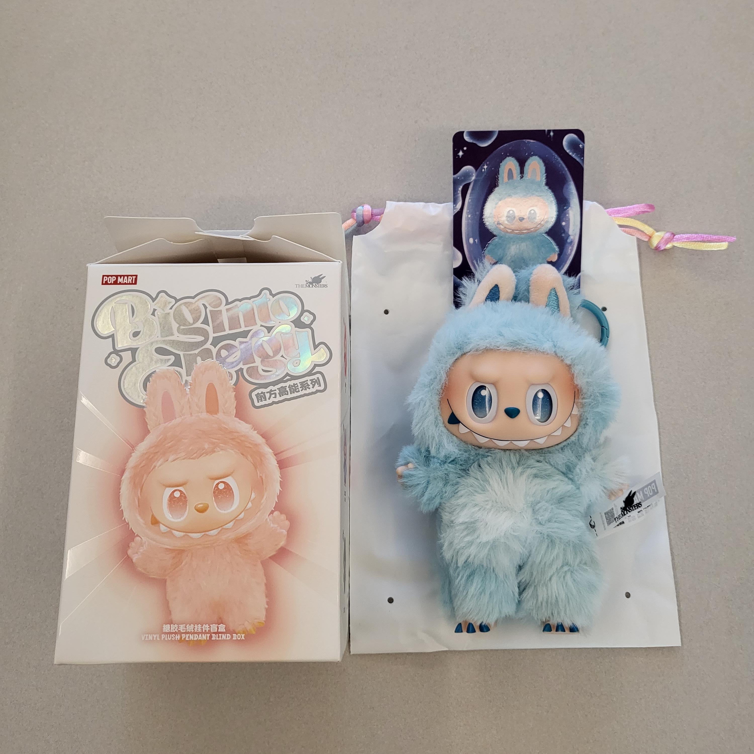 Pop Mart Labubu The Monsters Highlight Series Hope Keyring (Opened Case) 착용 스타일 - 2