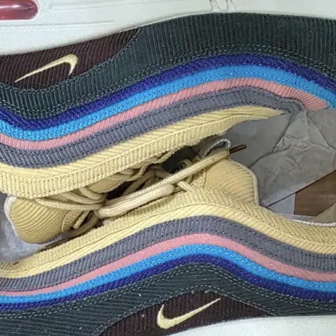 Nike x Sean Wotherspoon Air Max 1/97 착용 스타일