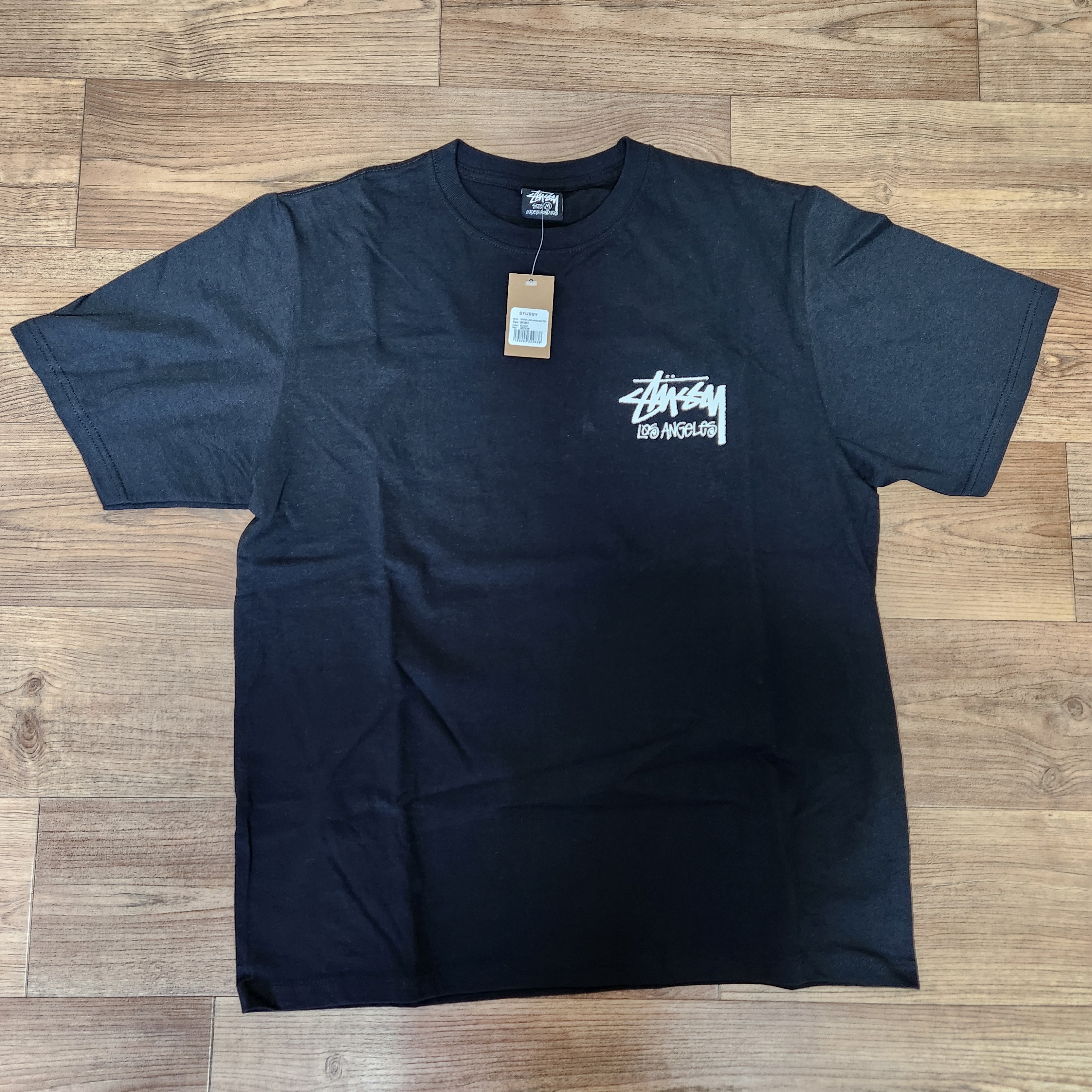 Stussy Stock Los Angeles T-Shirt Black 착용 스타일 - 2