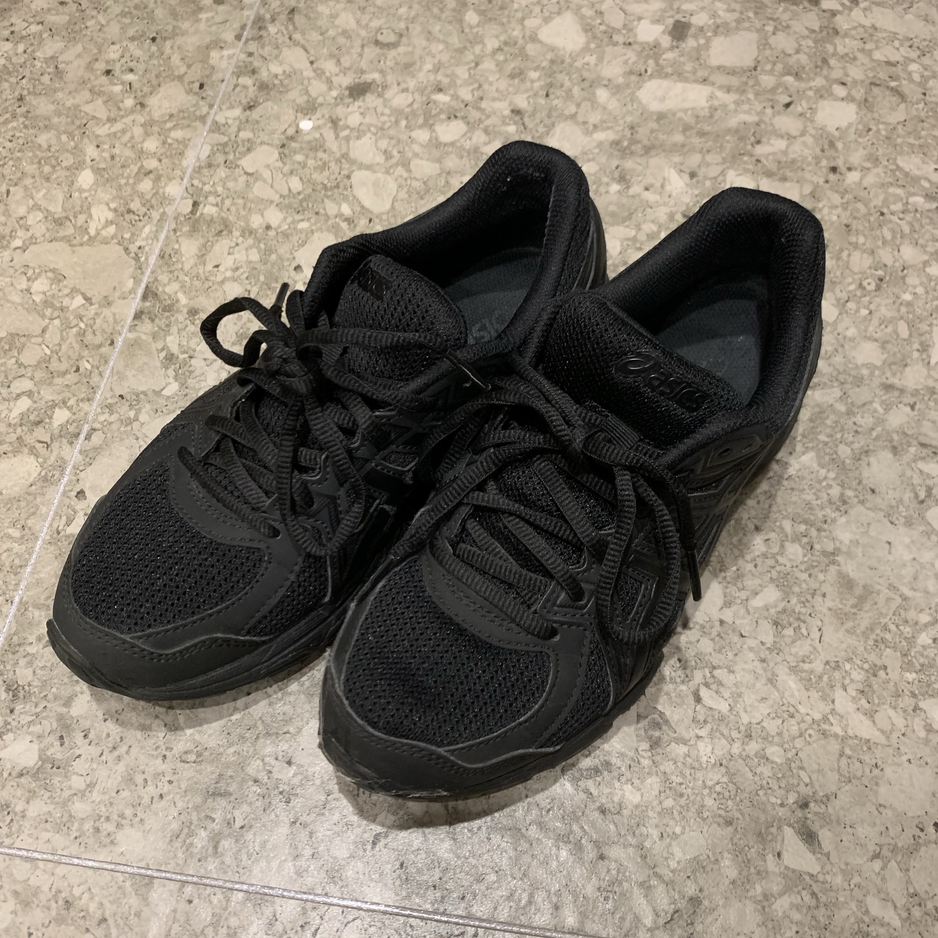 Asics Jog 100 2 Black 착용 스타일