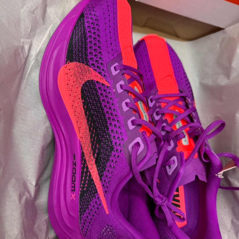 Nike Pegasus Plus Vivid Purple Black 착용 스타일 - 2