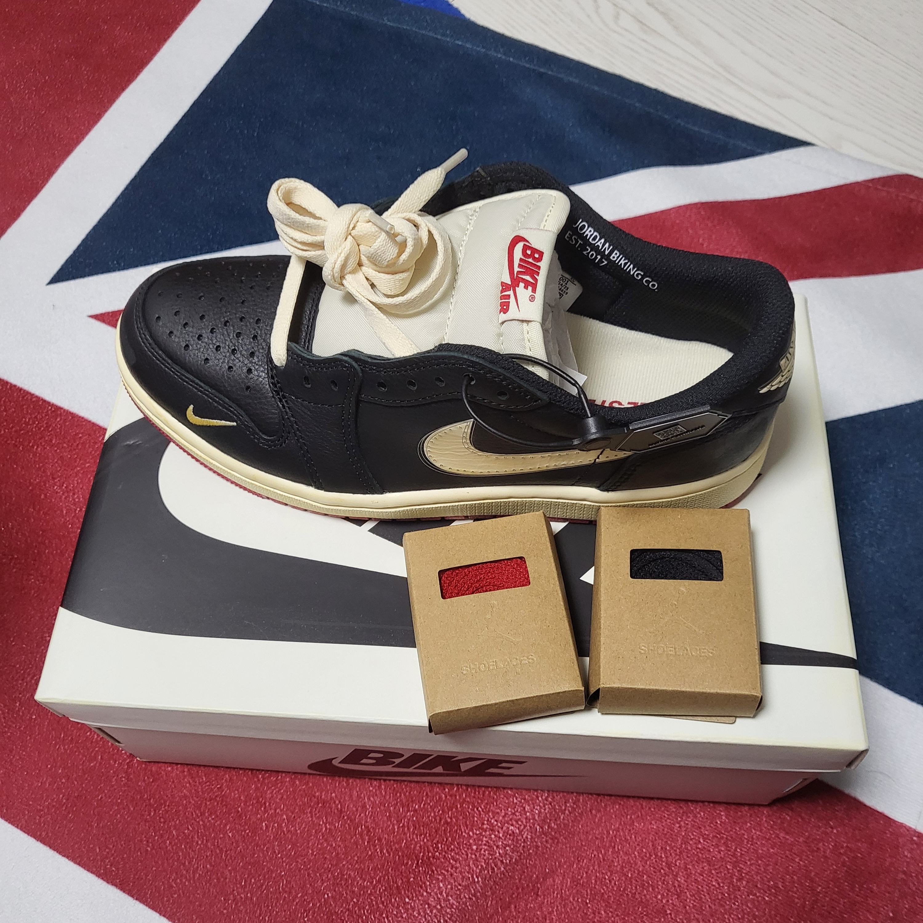 Jordan 1 x Nigel Sylvester Retro Low OG Better With Time 착용 스타일 - 4