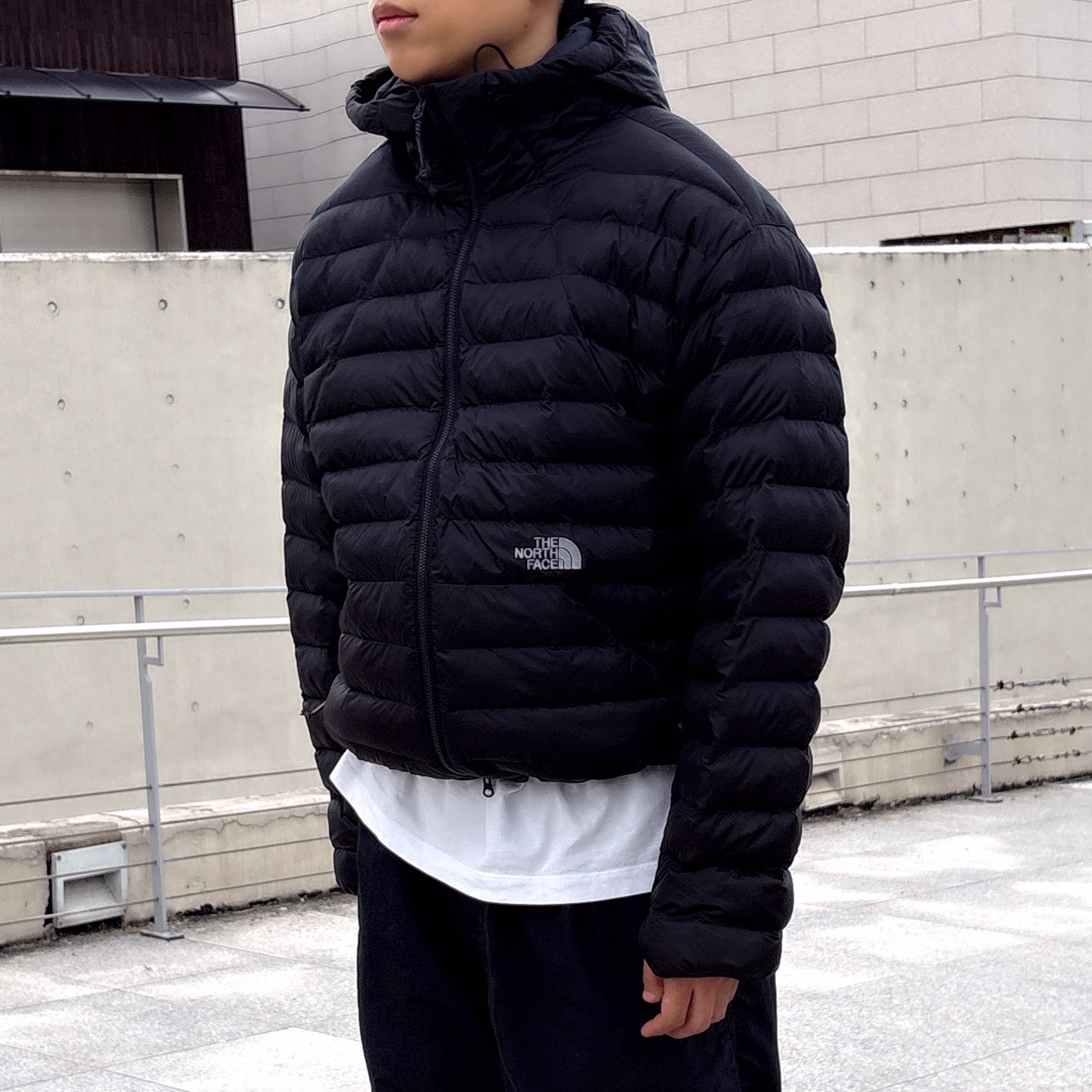 The North Face Ventus On Jacket Black 착용 스타일 - 5