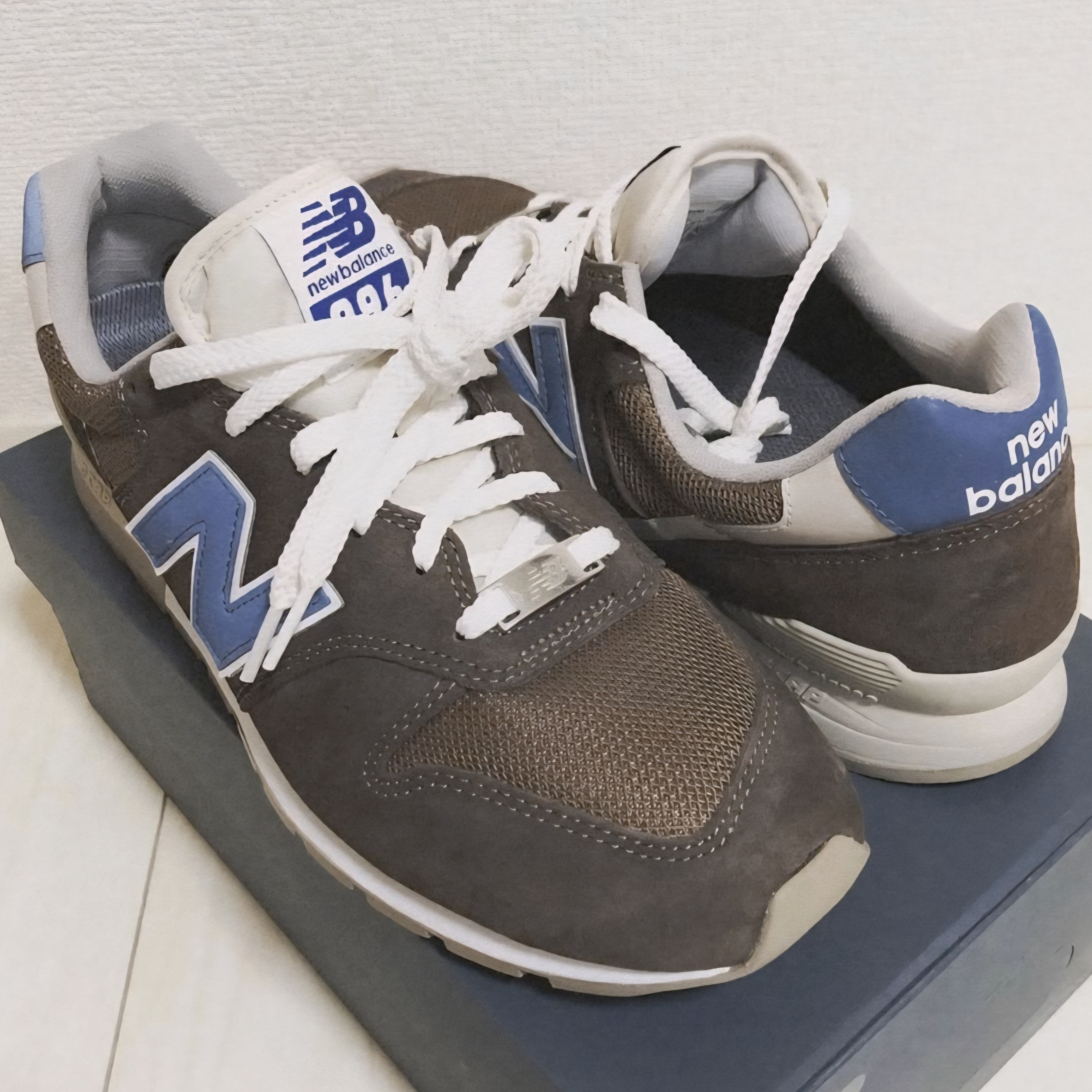 New Balance 996 Brown 착용 스타일