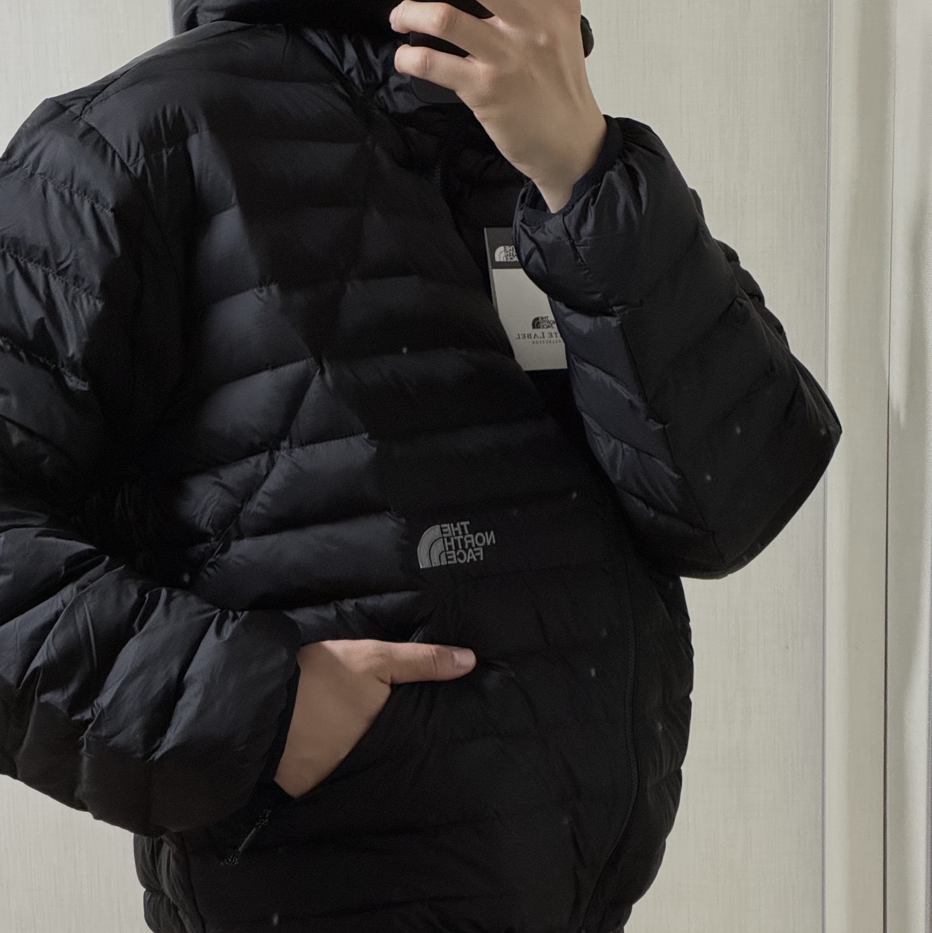 The North Face Ventus On Jacket Black 착용 스타일 - 3