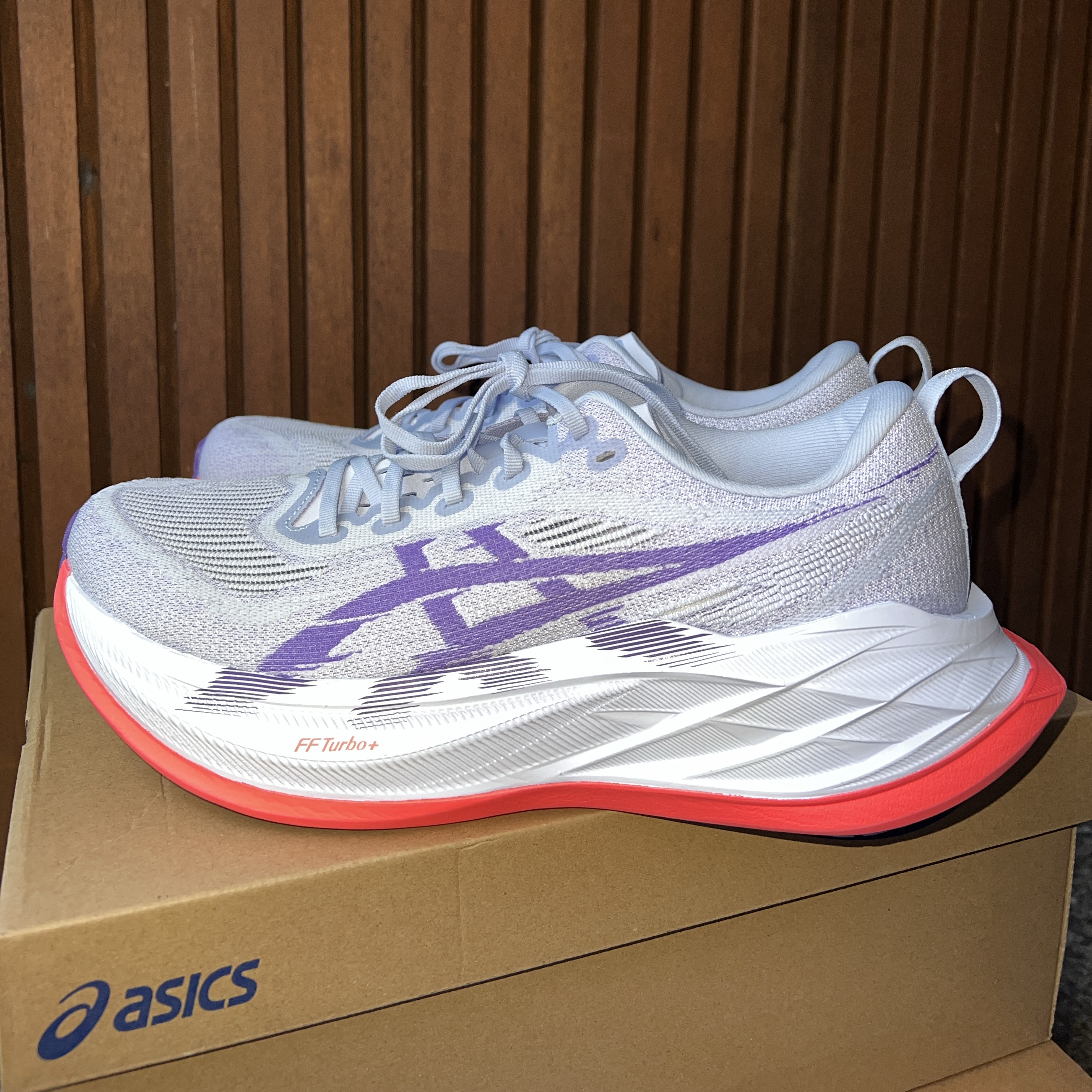 Asics Superblast 2 Blue Fade Edo Purple 착용 스타일 - 4