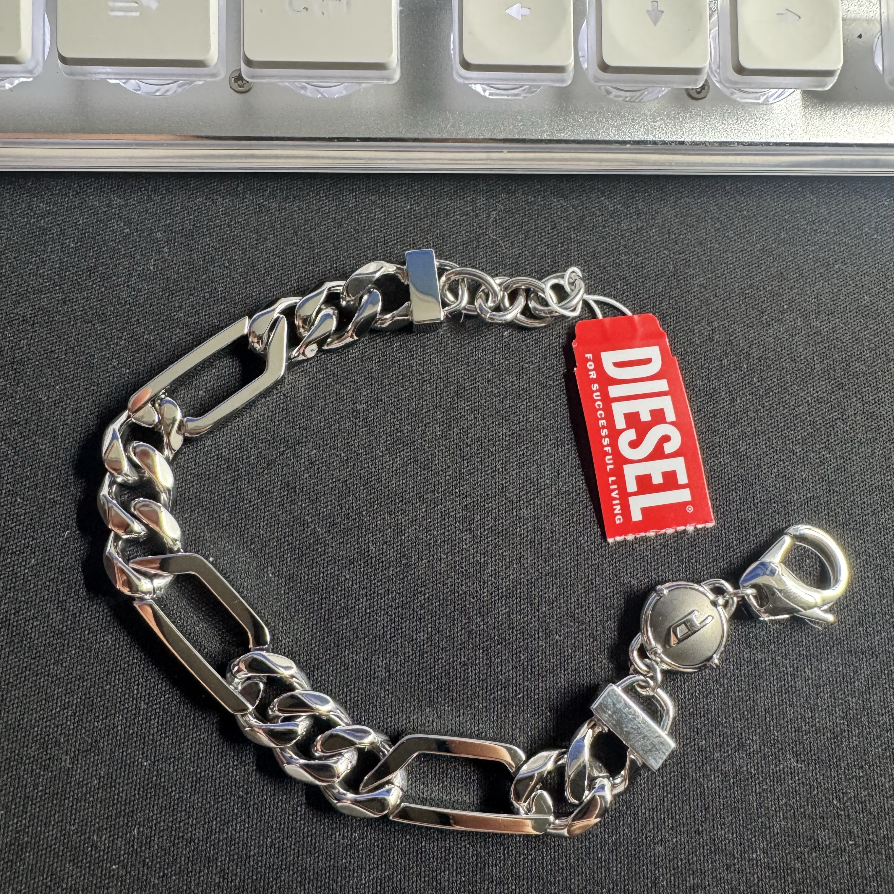 Diesel Dx1351 Stainless Steel Chain Bracelet Silver 착용 스타일 - 2