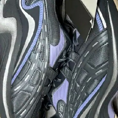 (W) Asics FB1-S Gel-Preleus Metropolis Carrier Grey 착용 스타일