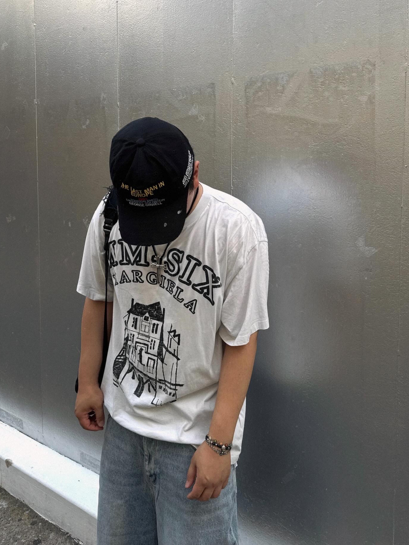 NOD 1984 5-panel Ball Cap Black, NOD Wide Baggy Denim pants Light blue 착용 스타일 - 2