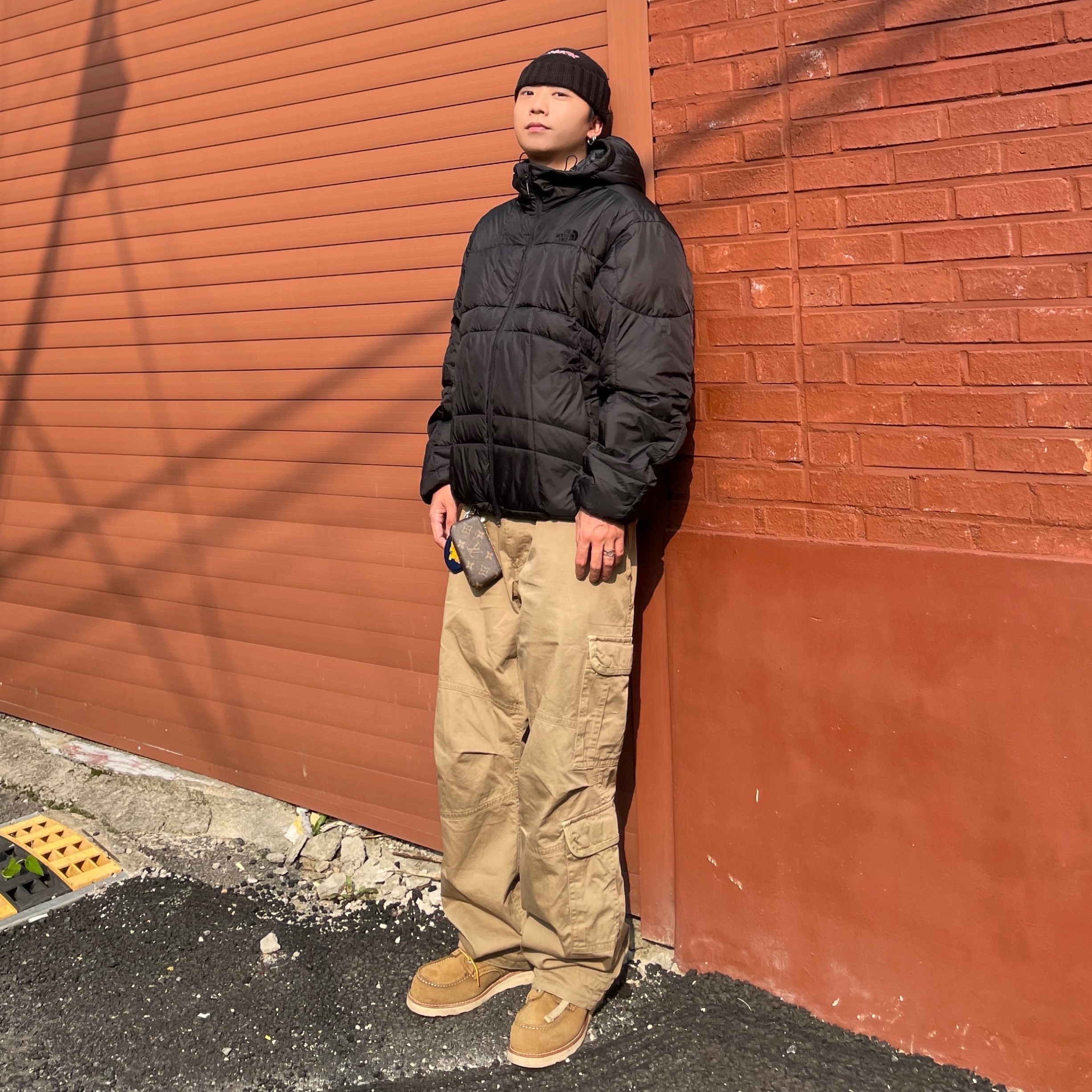 [더블적립]Farfromwhat Far VTG Cargo Pants Beige, The North Face Wave LT On Jacket Black -25FW 착용 스타일 - 1