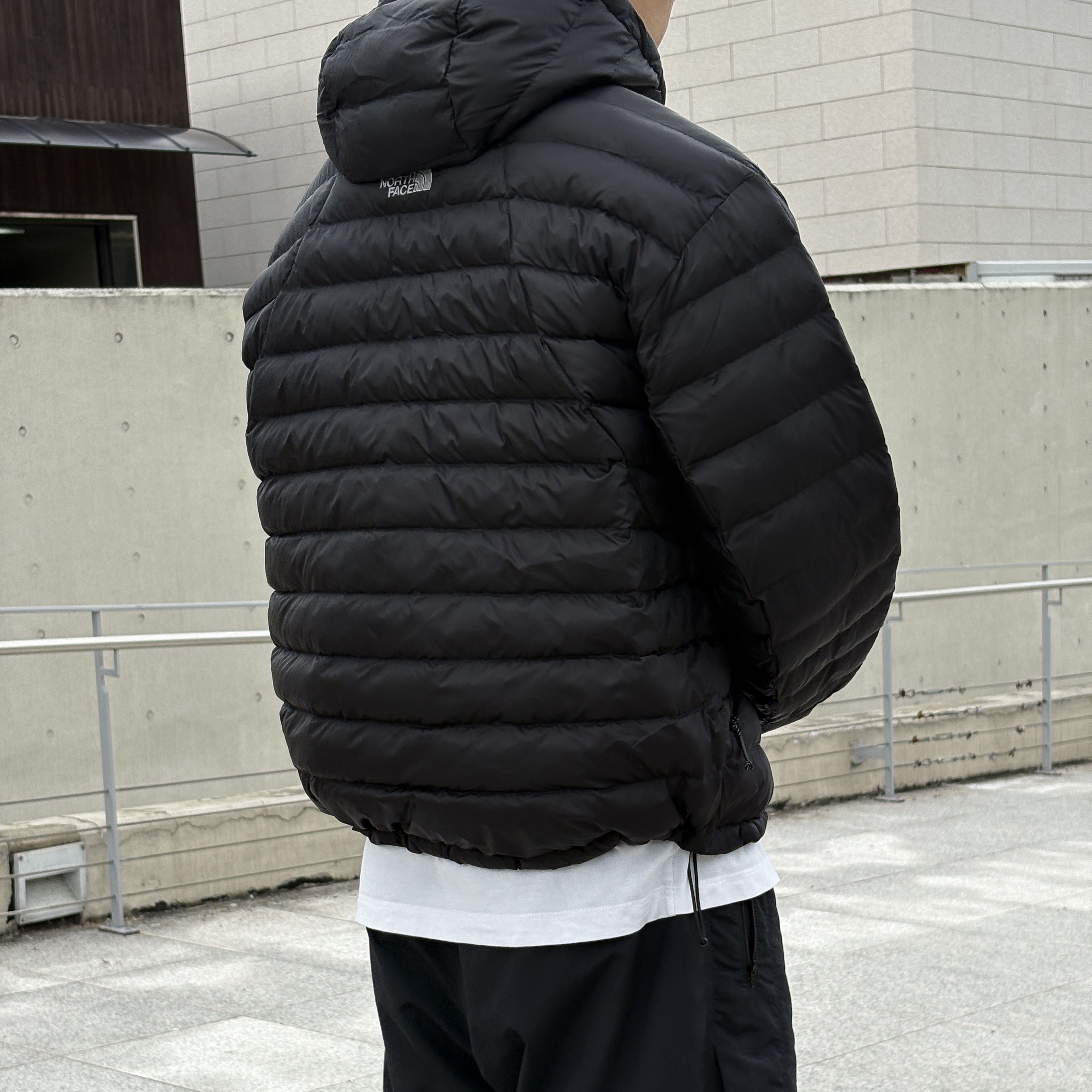 The North Face Ventus On Jacket Black 착용 스타일 - 2