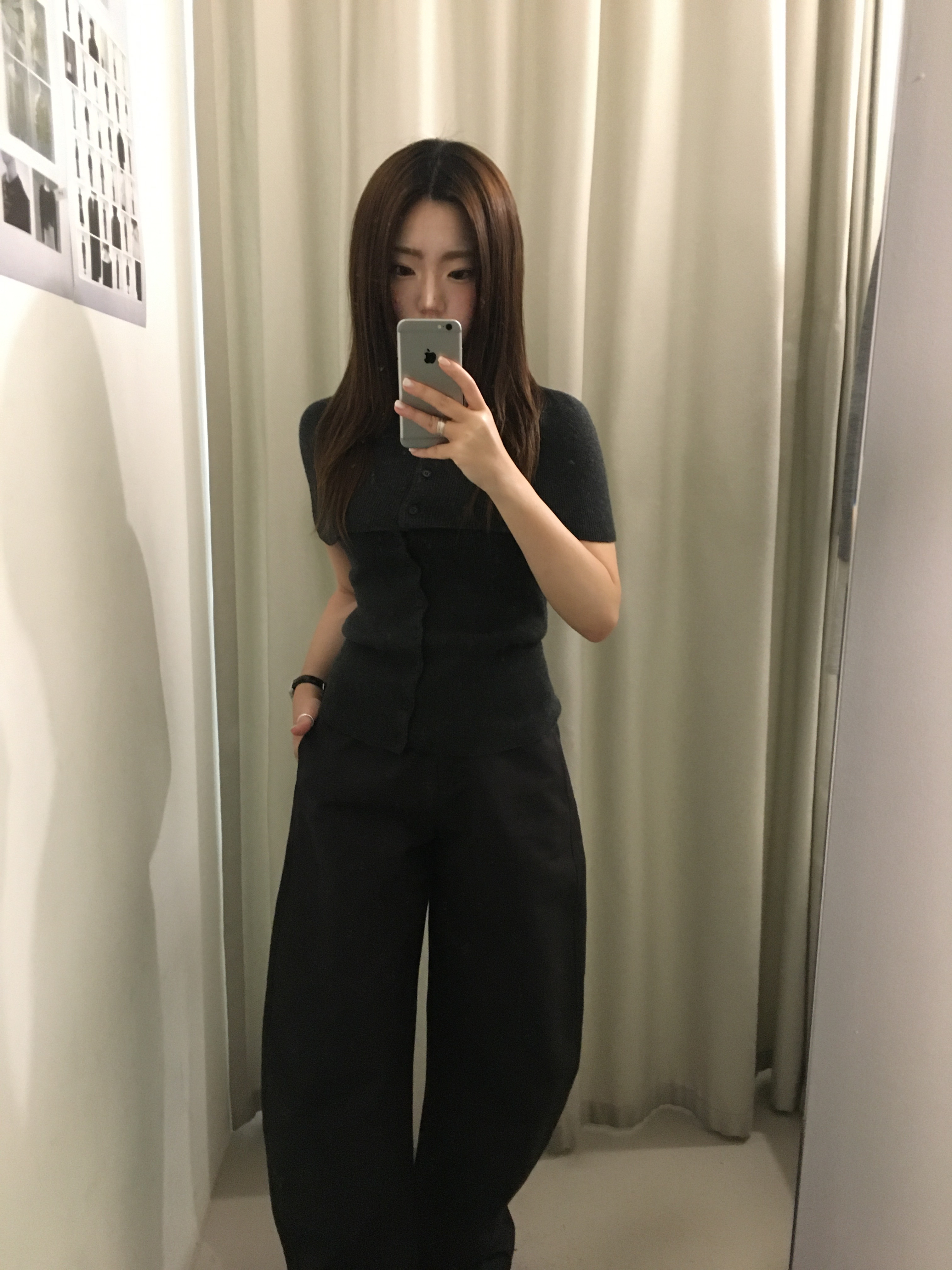 Amomento Women Curved Silhouette Pants Black - 25SS 착용 스타일 - 7