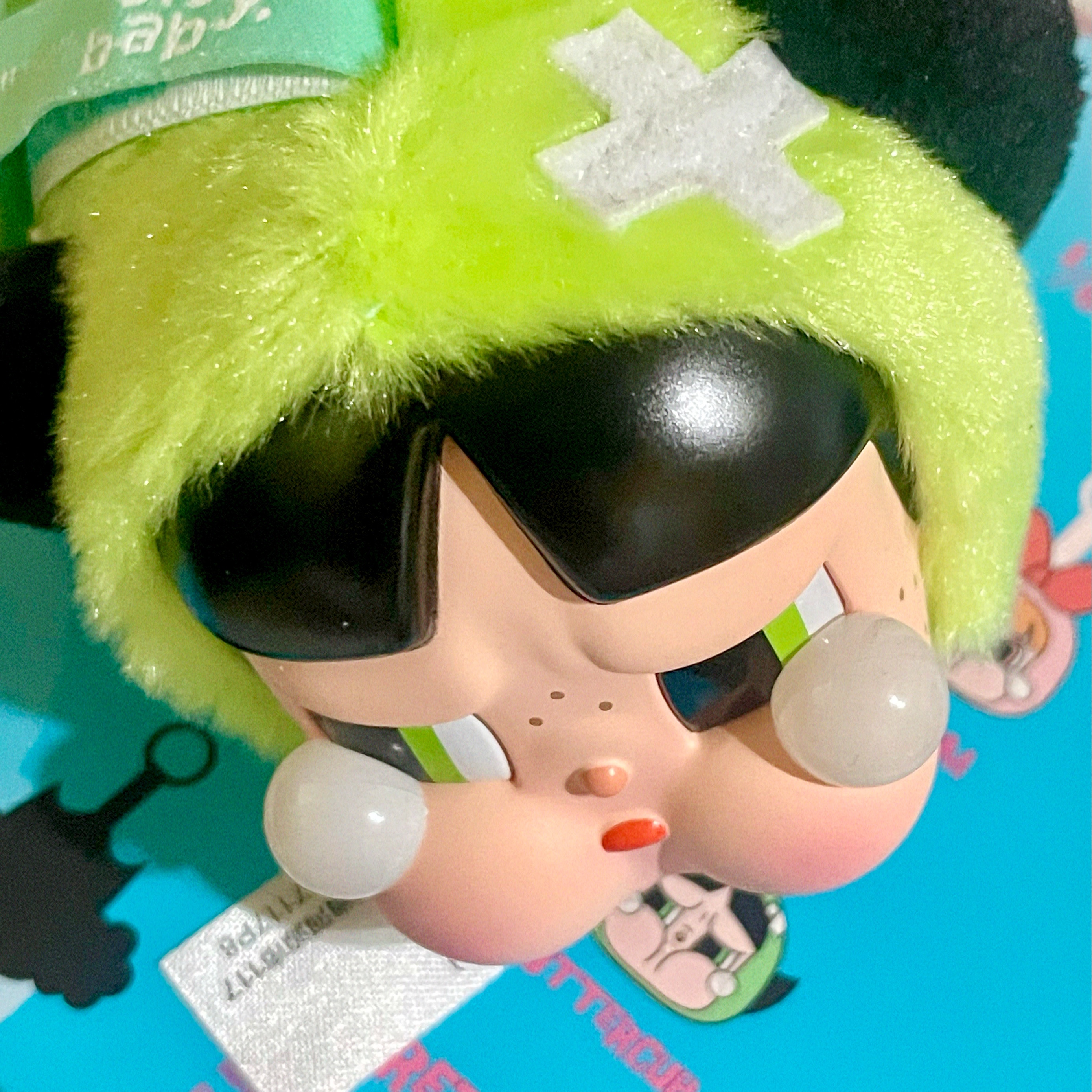 Pop Mart Crybaby x Powerpuff Girls Series Keyring Sealed Case (1 Blind Box) 착용 스타일