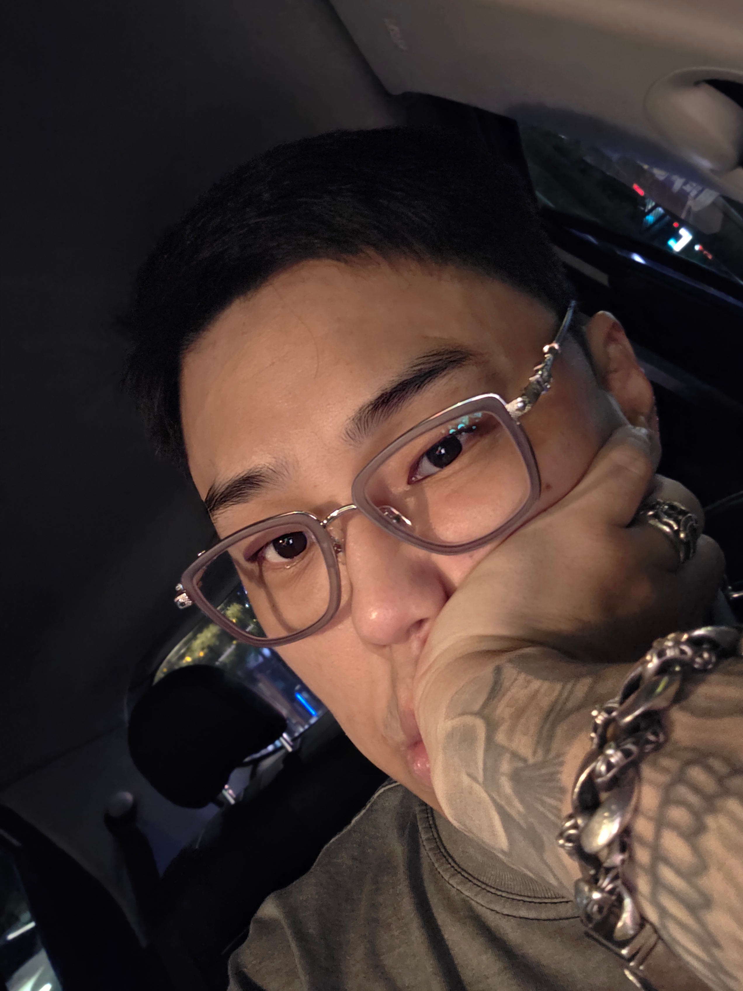 Chrome Hearts Duck Butter Black Shiny Silver 착용 스타일