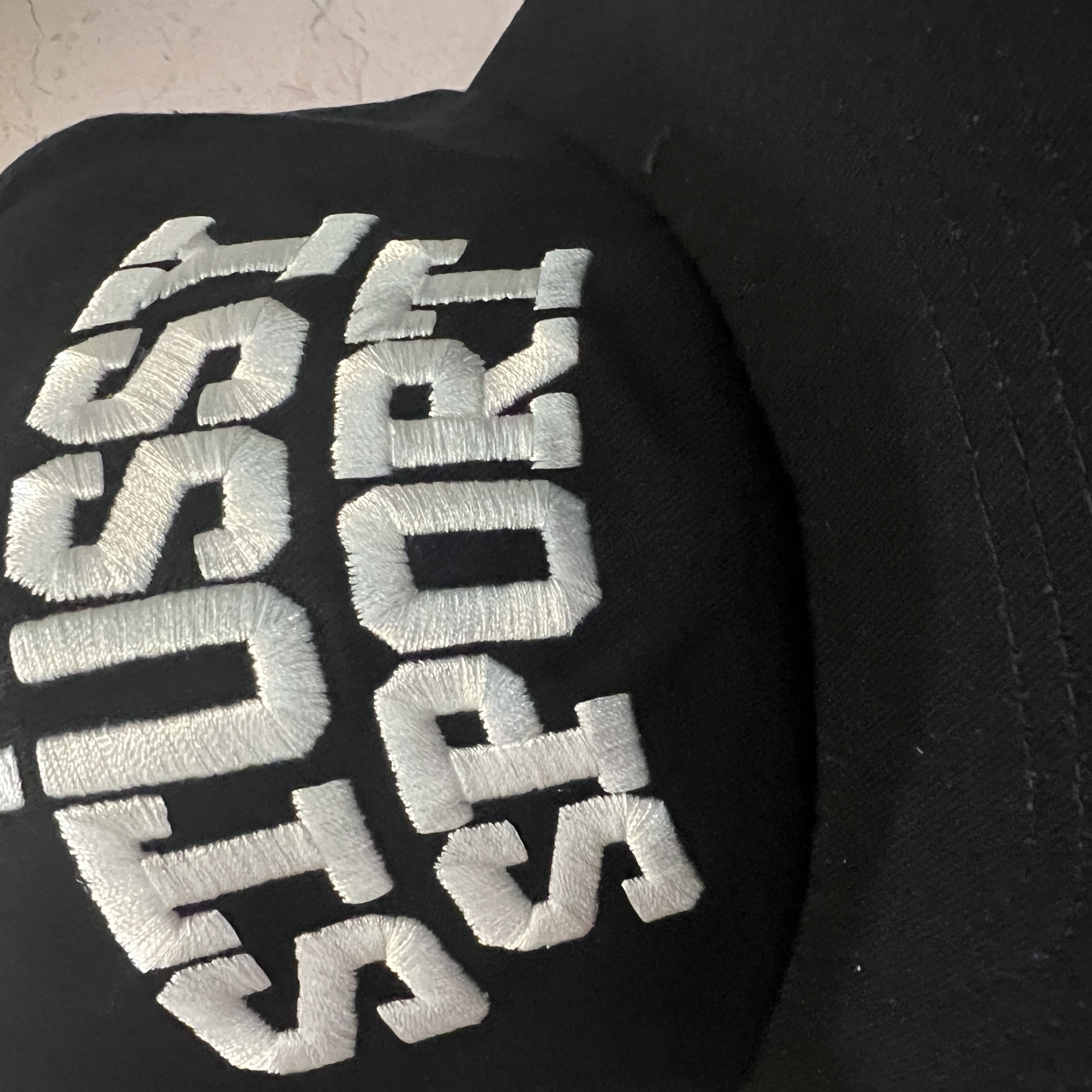 Stussy Sport Cap Black 착용 스타일
