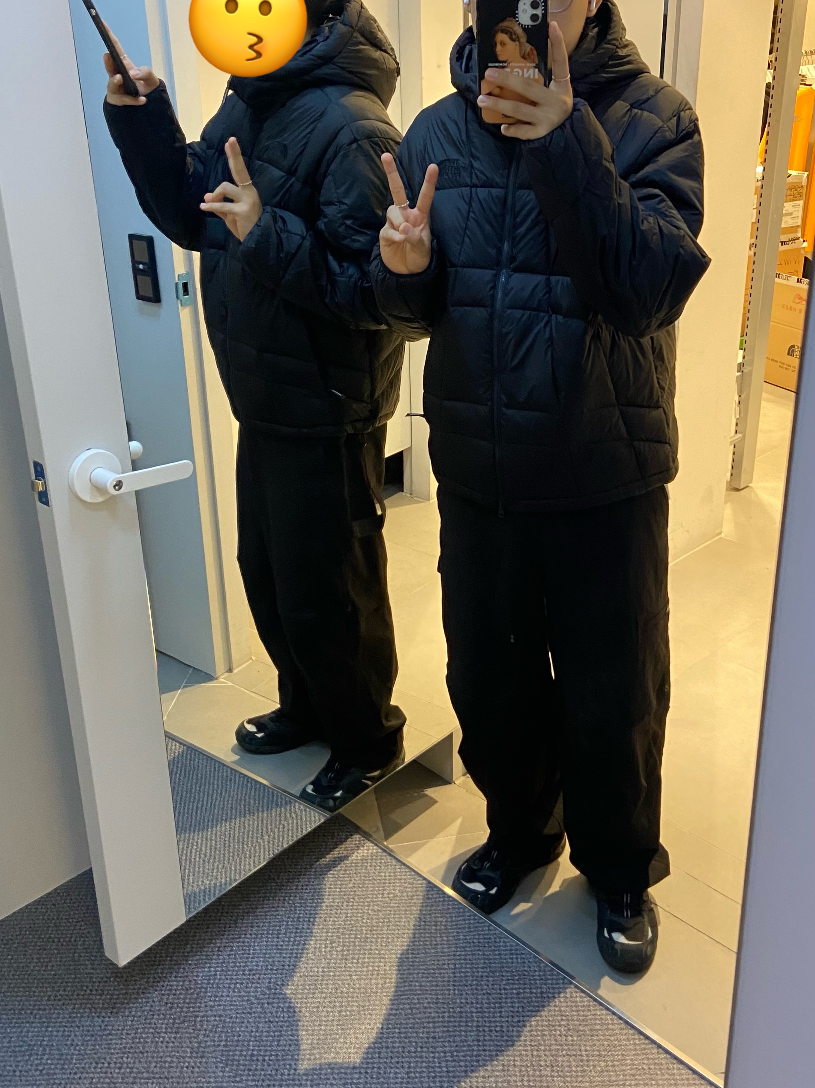 Salomon RX Moc 3.0 Vanilla Ice, The North Face Carpenter Bermuda Shorts Dark Gray 착용 스타일 - 6