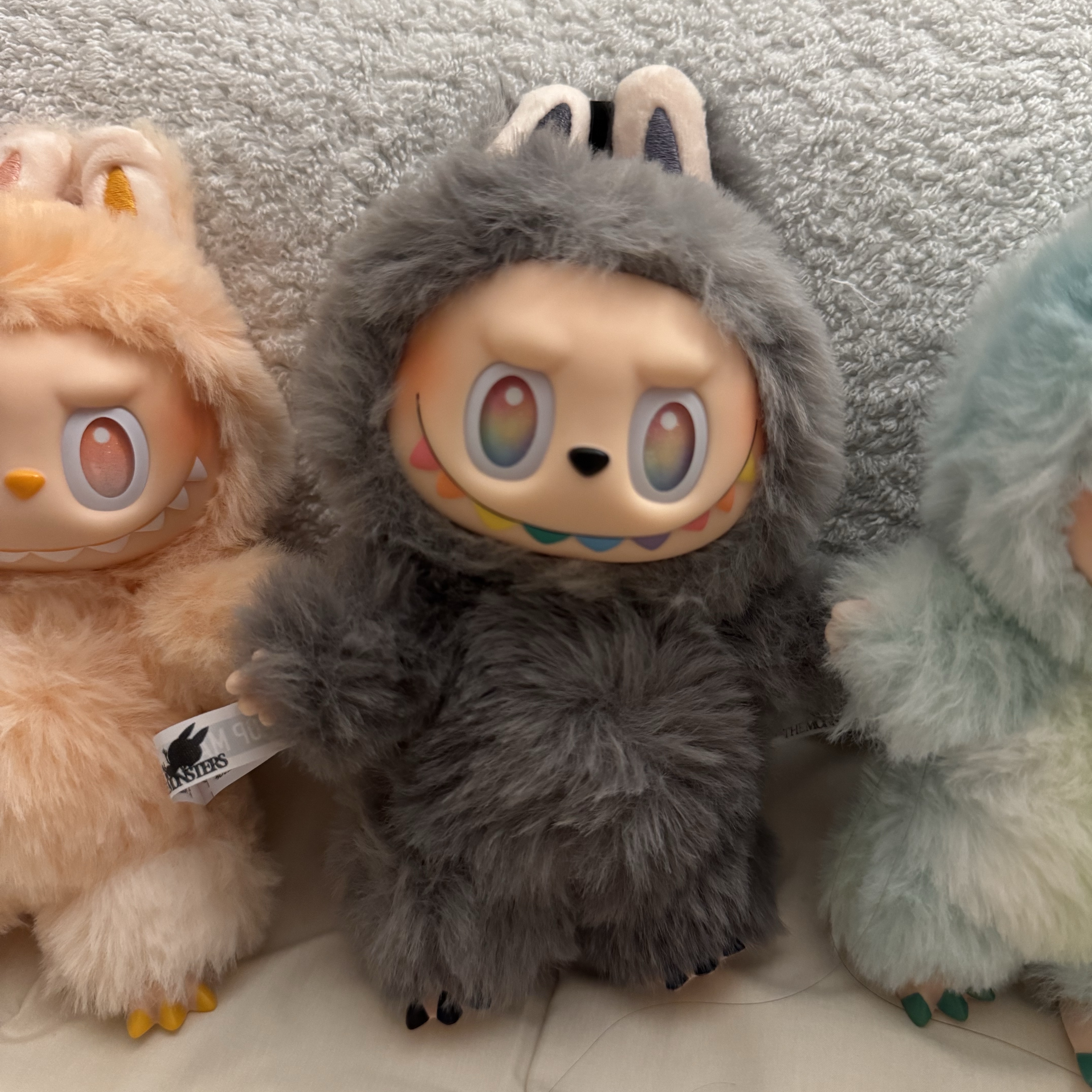 Pop Mart Labubu The Monsters Highlight Series Sealed Case (6 Blind Boxes) 착용 스타일 - 2