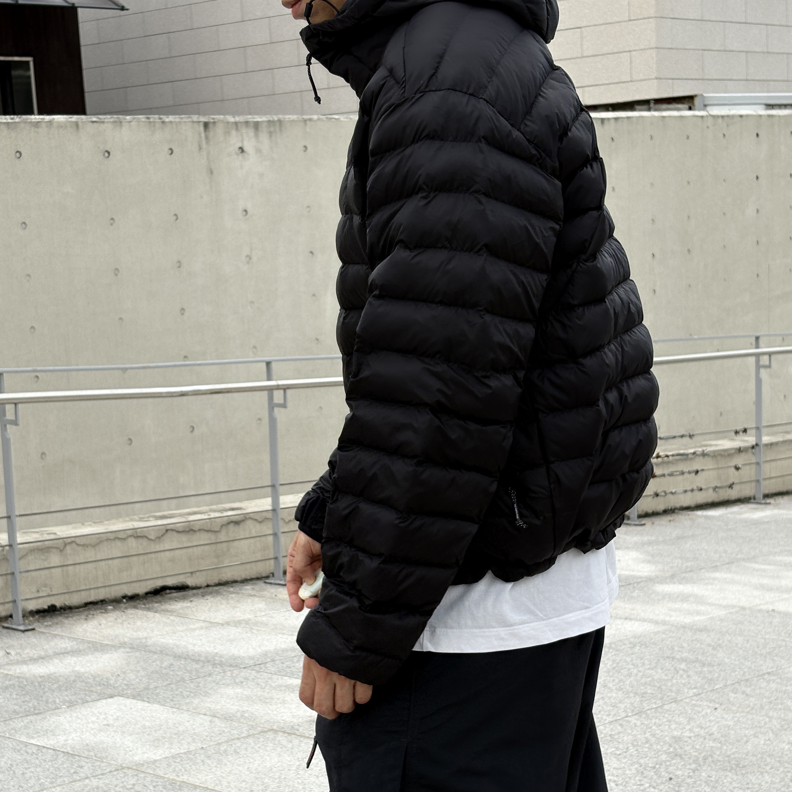 The North Face Ventus On Jacket Black 착용 스타일 - 6