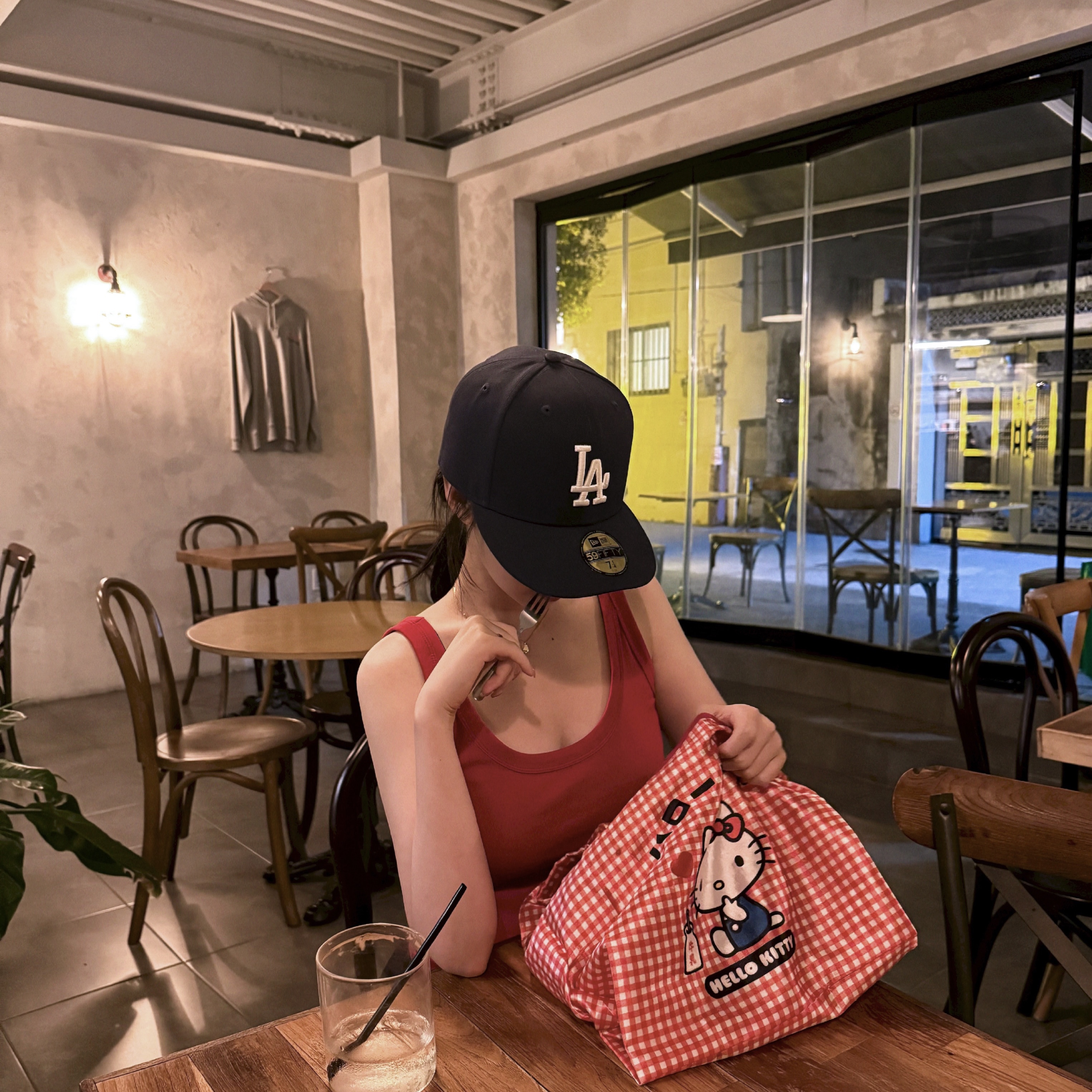 New Era MLB LA Dodgers Basic Size Cap Light Navy 착용 스타일 - 1