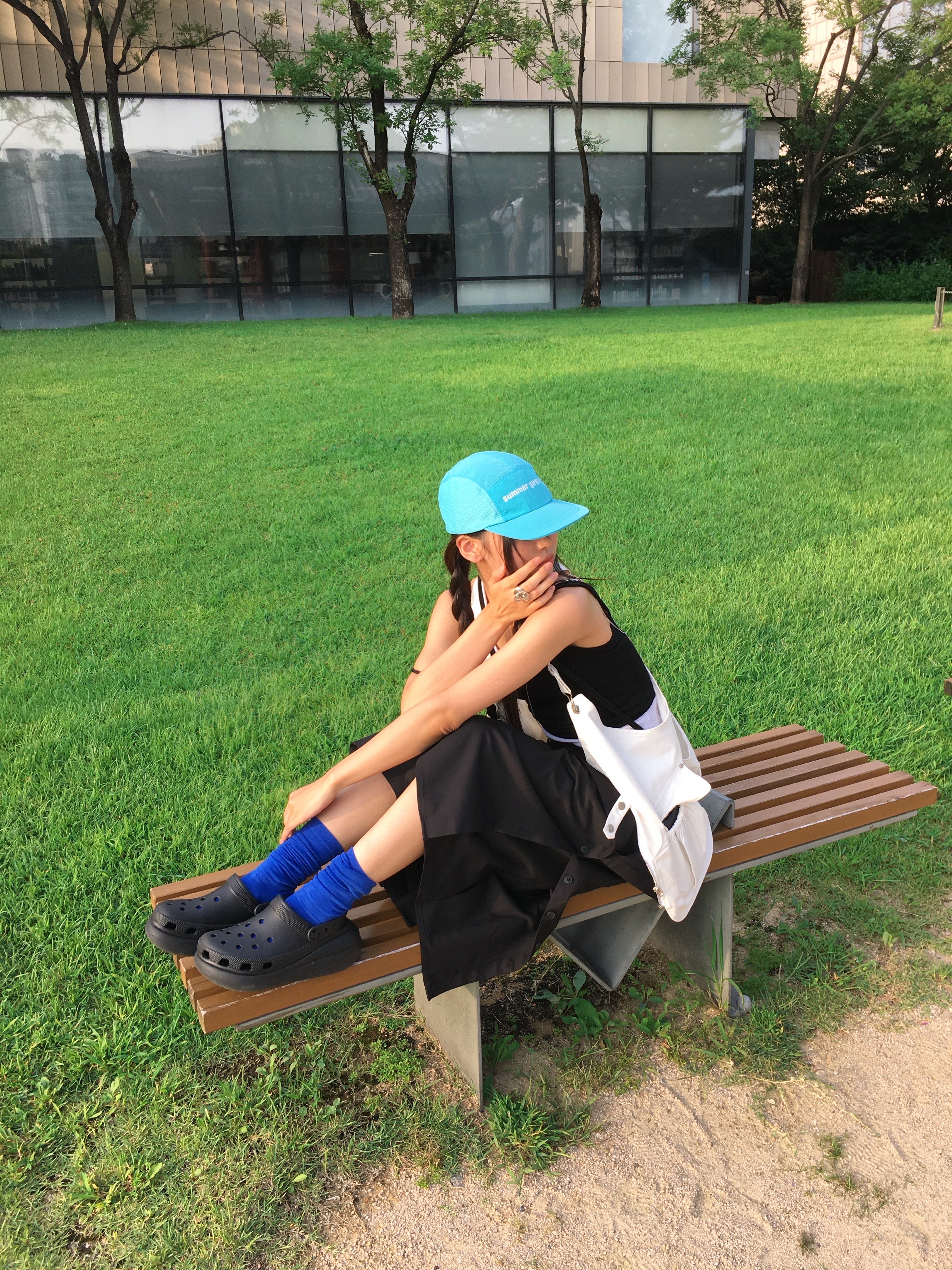 Crocs Classic Crush Clog Black, Isummerly Summer Girls Nylon Camp Cap Mint 착용 스타일 - 3