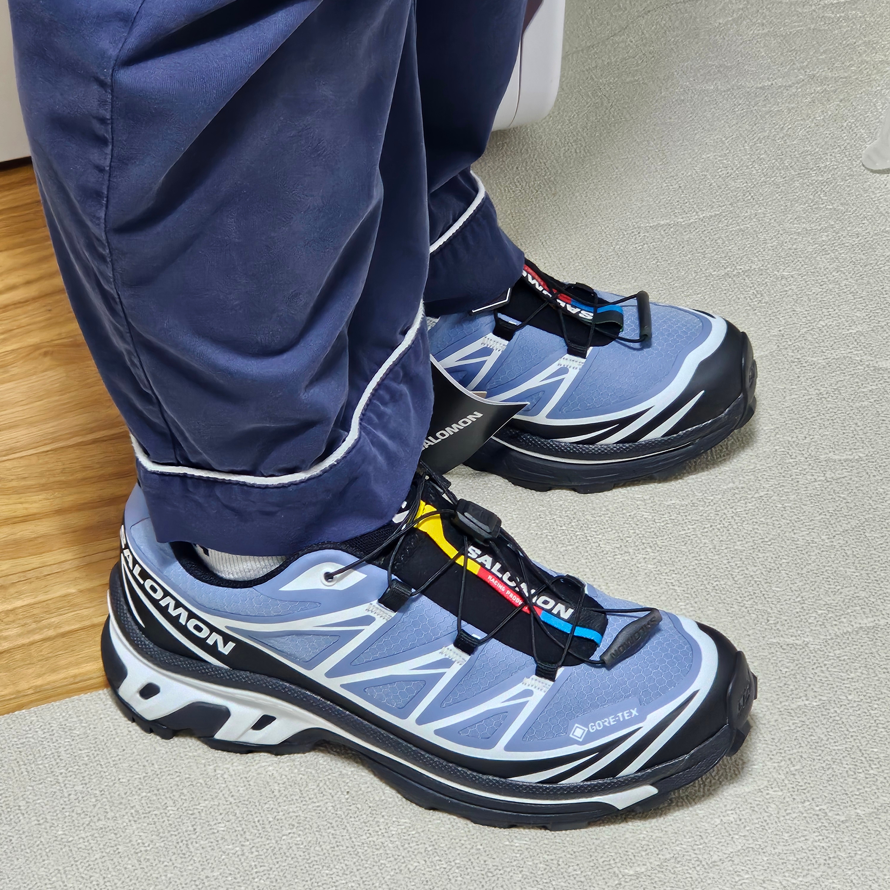 Salomon XT-6 GTX Black Infinity 착용 스타일 - 1