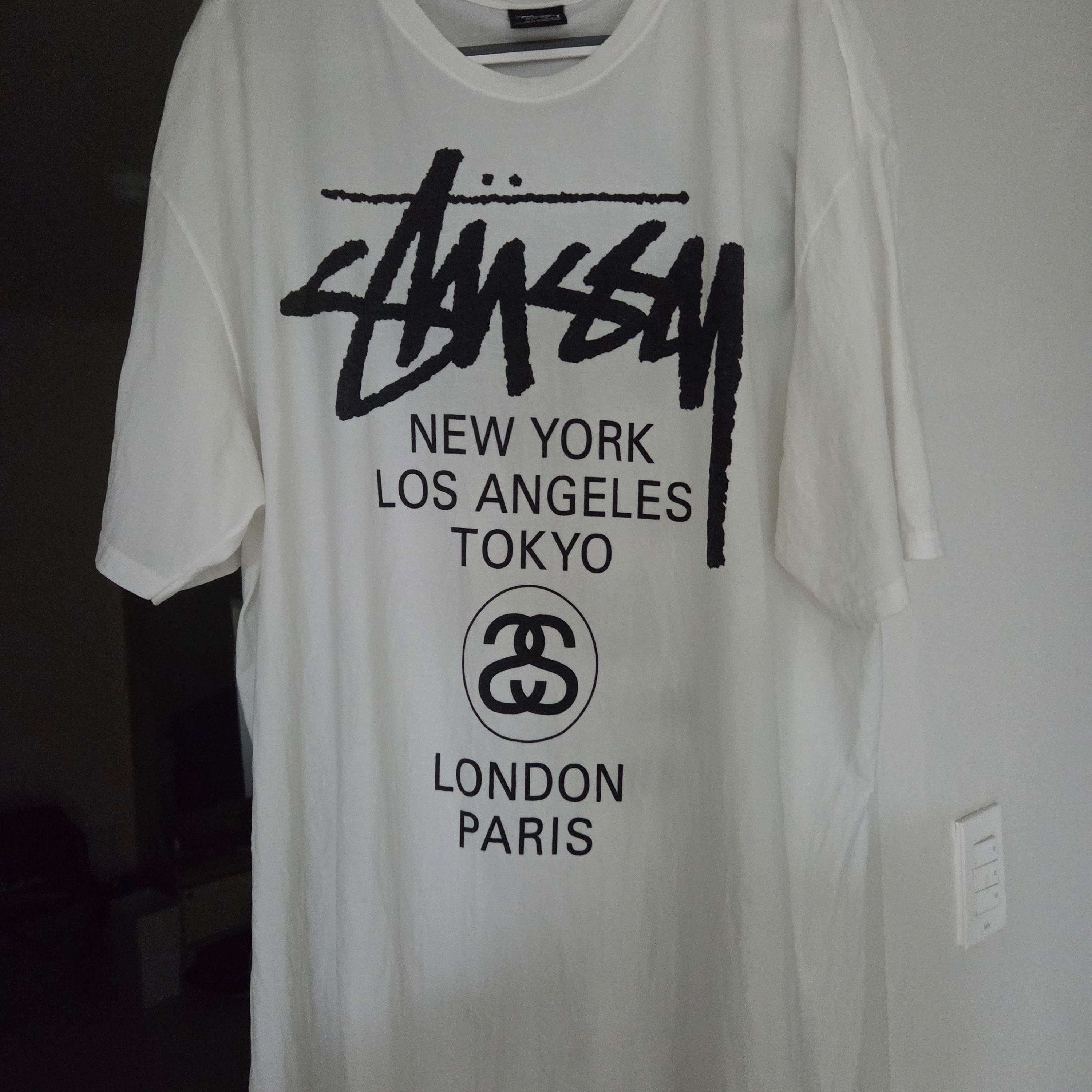 Stussy World Tour T-Shirt White 2023 착용 스타일