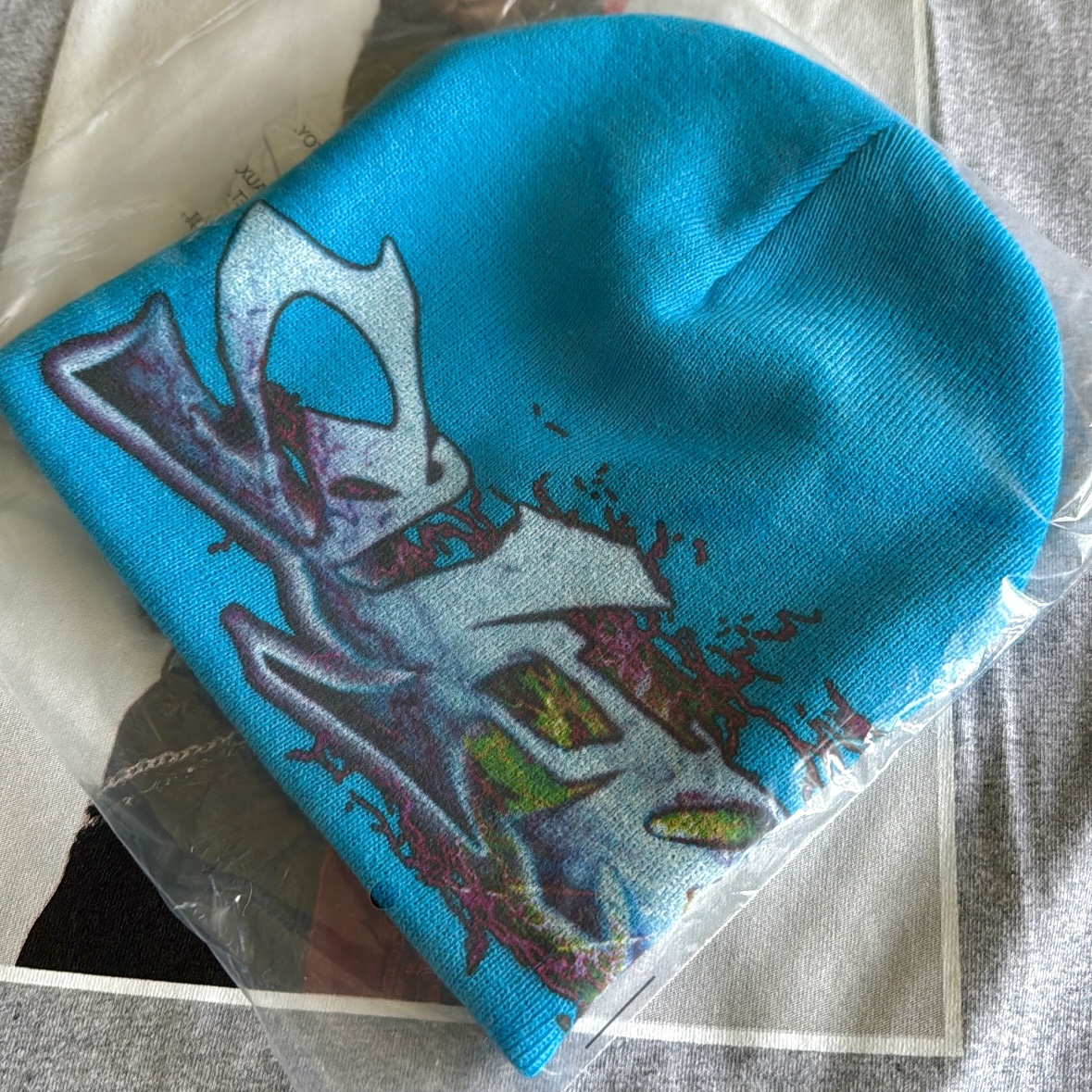 Supreme Tag Beanie Cyan - 25FW 착용 스타일
