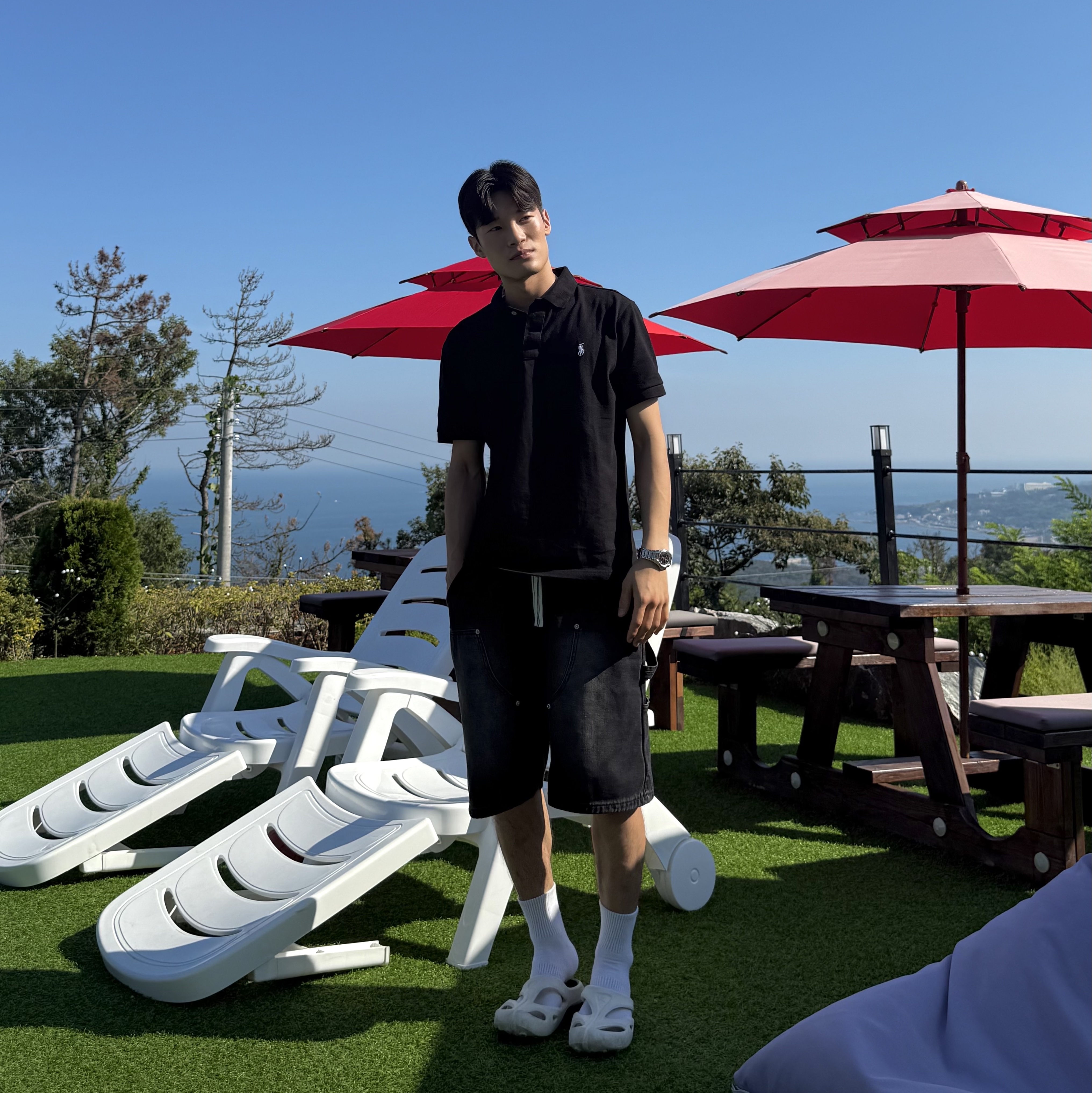 (W) Keen Shanti White Black 착용 스타일 - 2