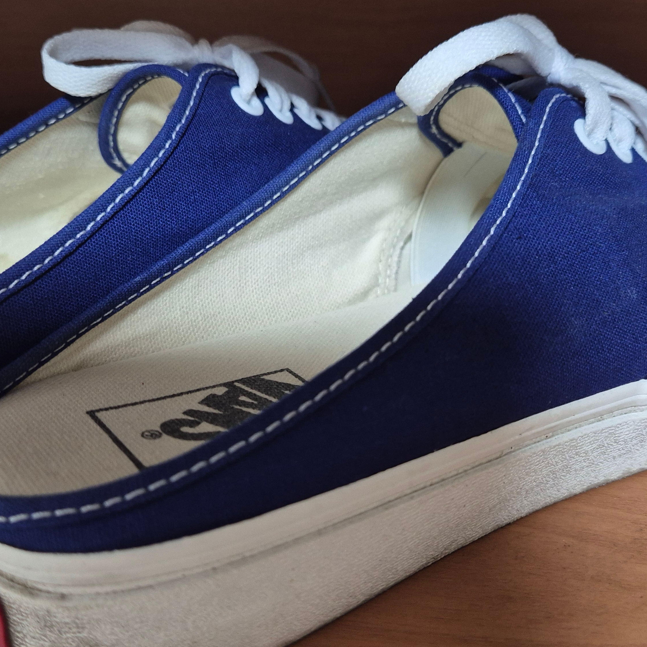 Vans Canvas Authentic Mule Blue 착용 스타일