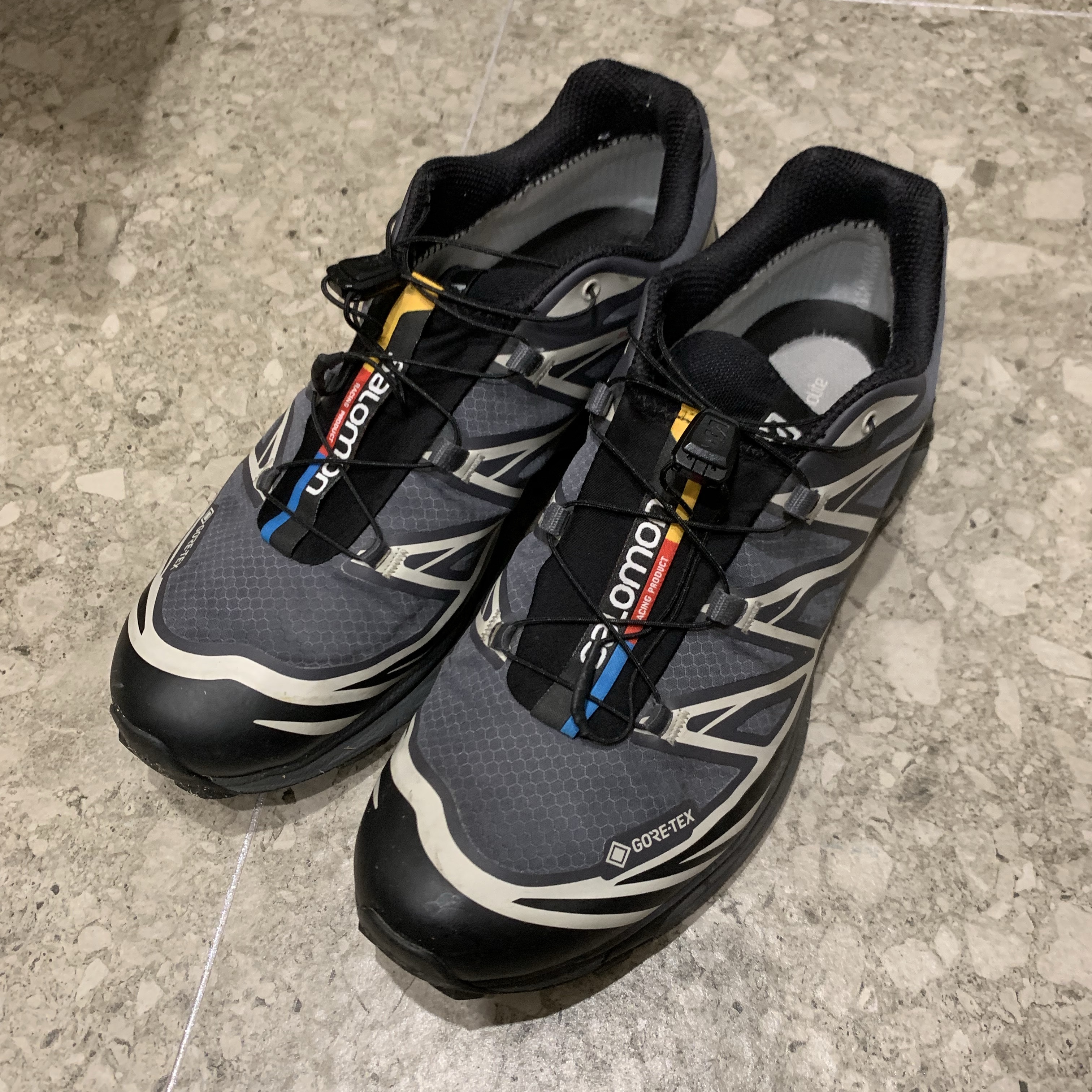 Salomon XT-6 Gore-Tex Black Ebony 착용 스타일