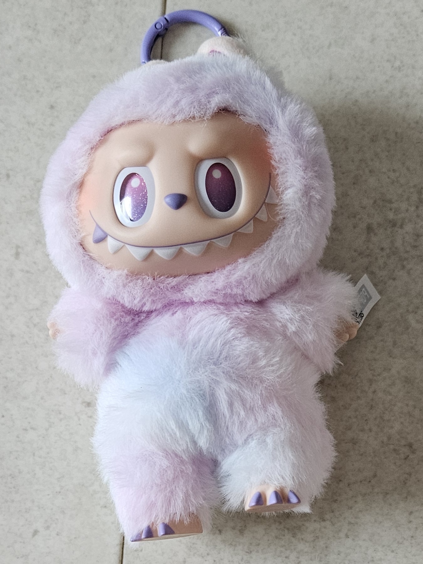 Pop Mart Labubu The Monsters Highlight Series Luck Keyring (Opened Case) 착용 스타일