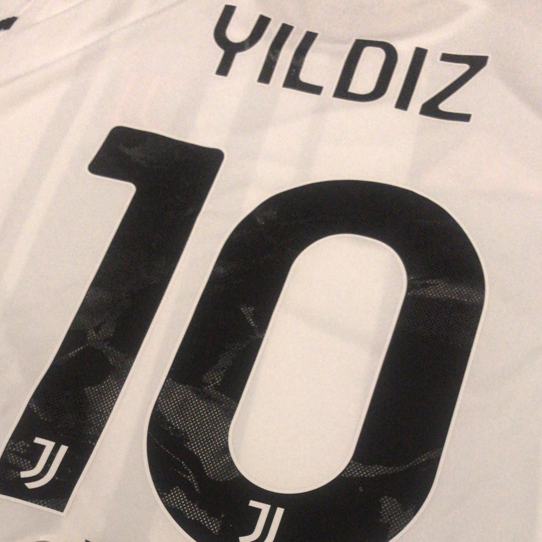 Adidas Juventus 2024/25 Home Jersey White Black - KR Sizing (Non Marking Ver.), Adidas Juventus 25/26 Home Jersey White Black - KR Sizing (Non Marking Ver.) 착용 스타일 - 3