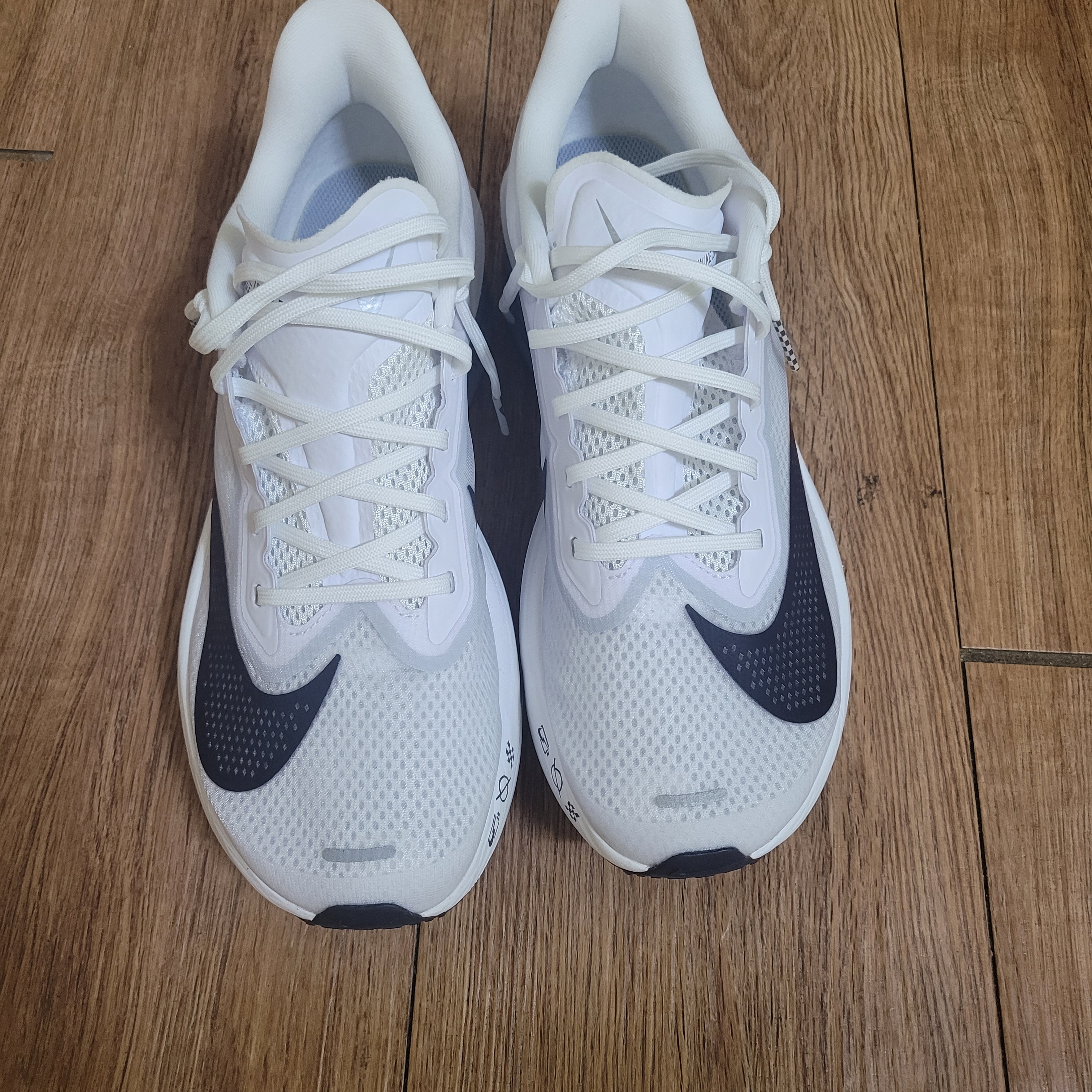 Nike Zoom Fly 6 White Pure Platinum 착용 스타일