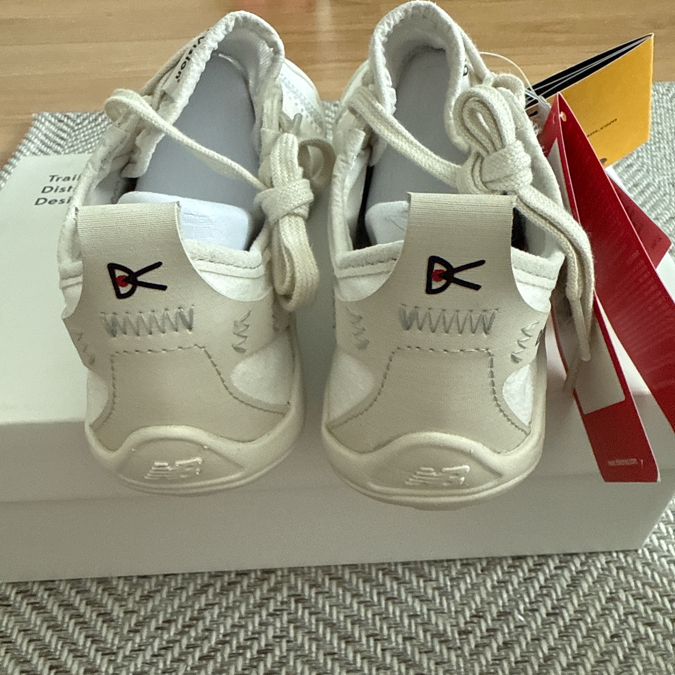 New Balance x District Vision MT10O Cloud Dancer 착용 스타일 - 6