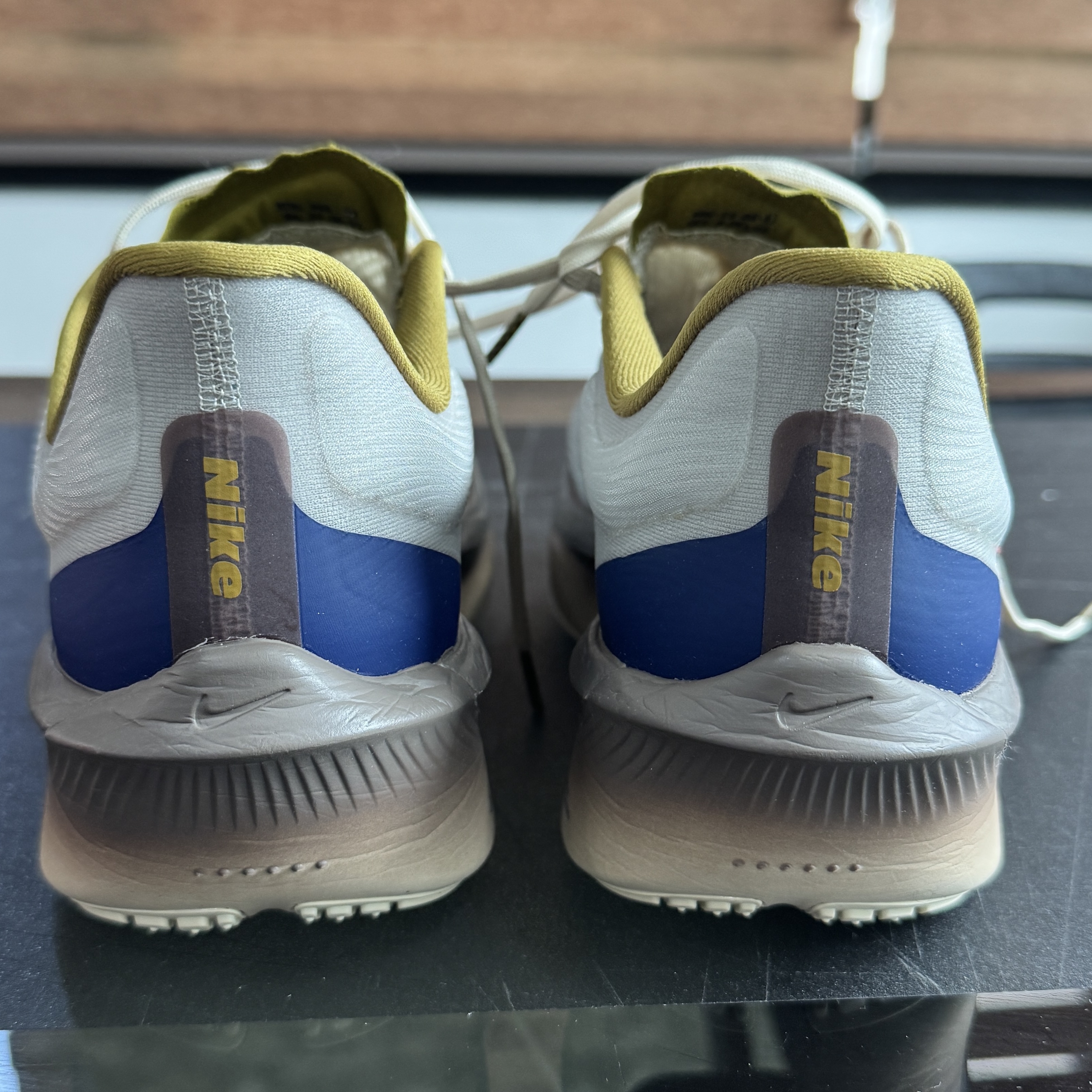 Nike Zoom Fly 6 PRM Light Bone Cave Stone 착용 스타일 - 2