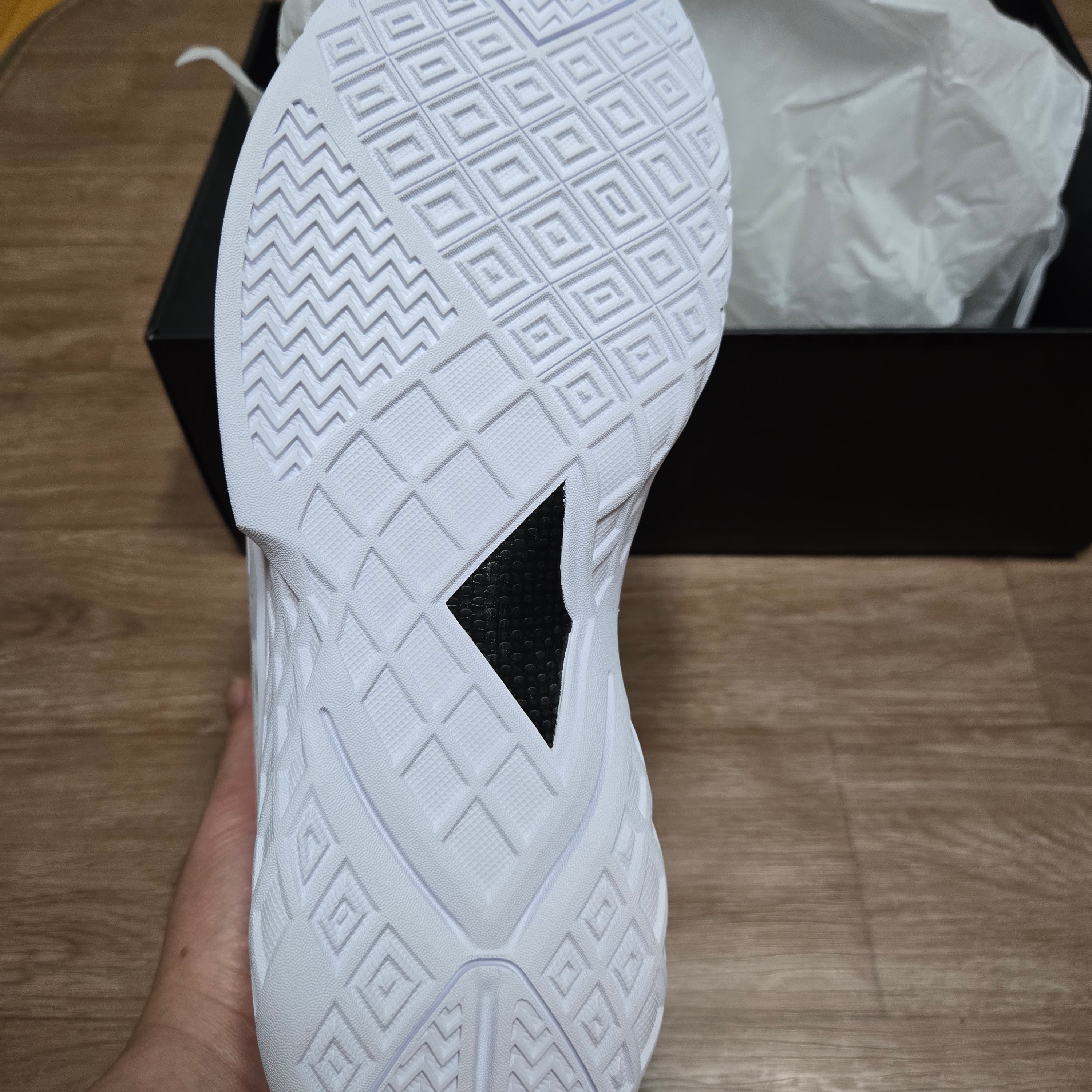 Nike Kobe 3 Protro Halo 착용 스타일 - 3